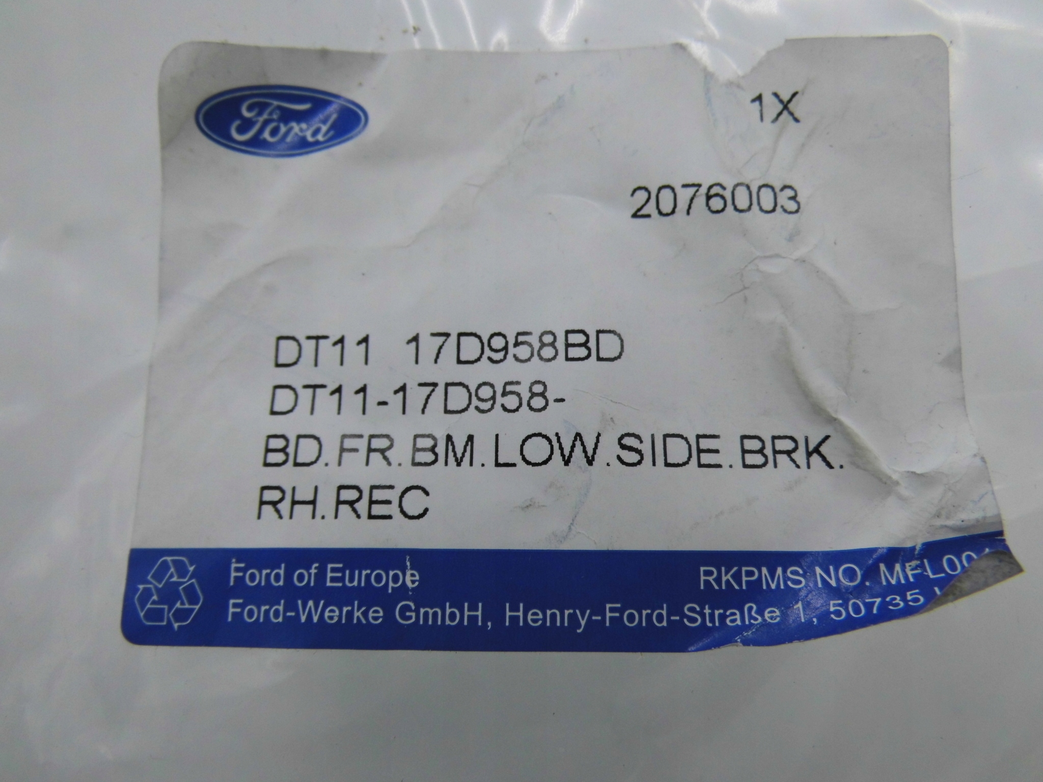 ŚLIZG ZDERZAKA PRZEDNI PRAWY TOURNEO CONNECT 2013- Typ samochodu Samochody osobowe