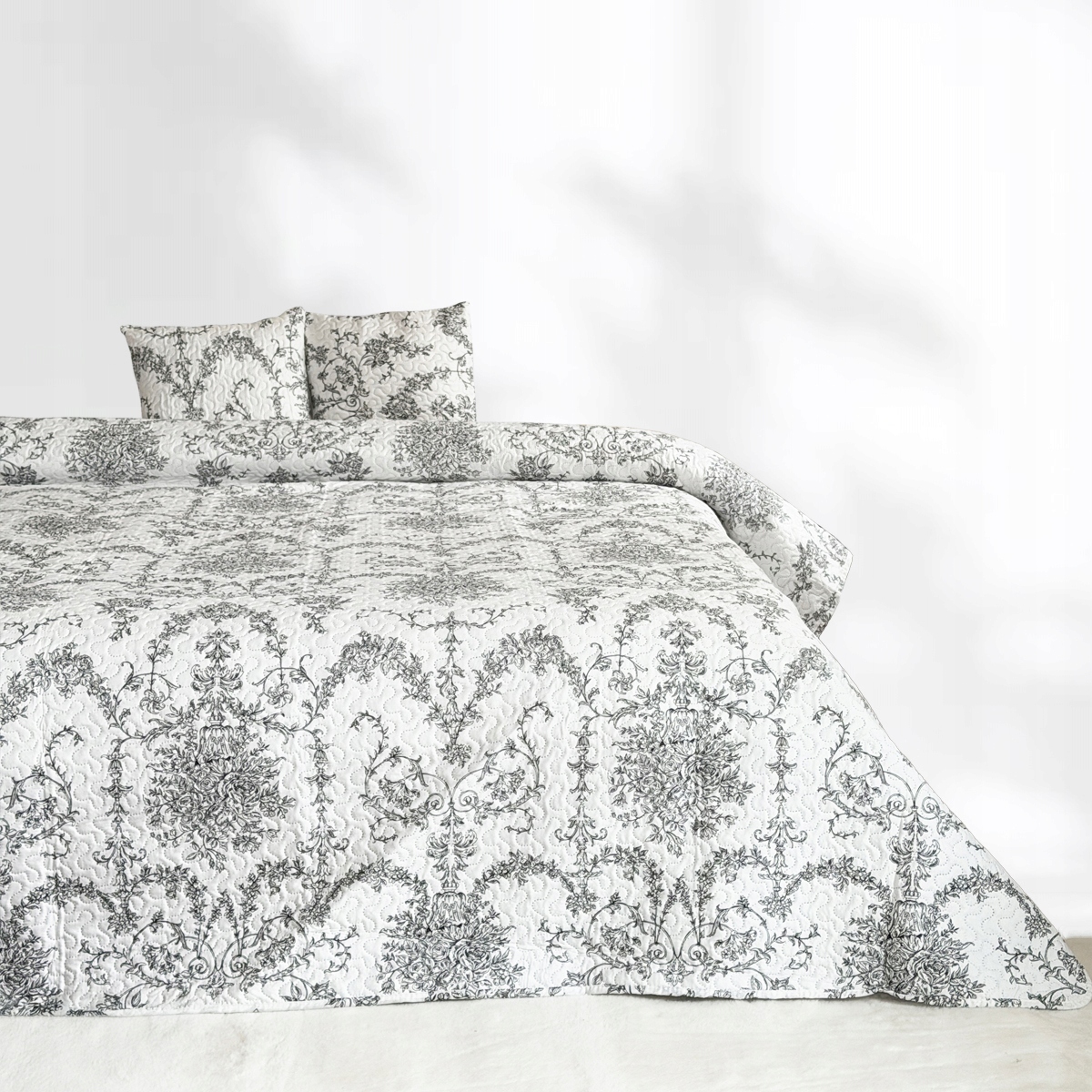 Dwustronna Narzuta Tavira Biała Czarna Ornament 220x240 cm 2 poszewki