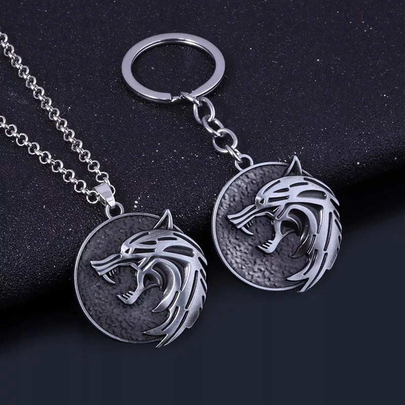 MEDALION WIEDŹMIN WITCHER NASZYJNIK GŁOWA WILKA Rodzaj naszyjnik