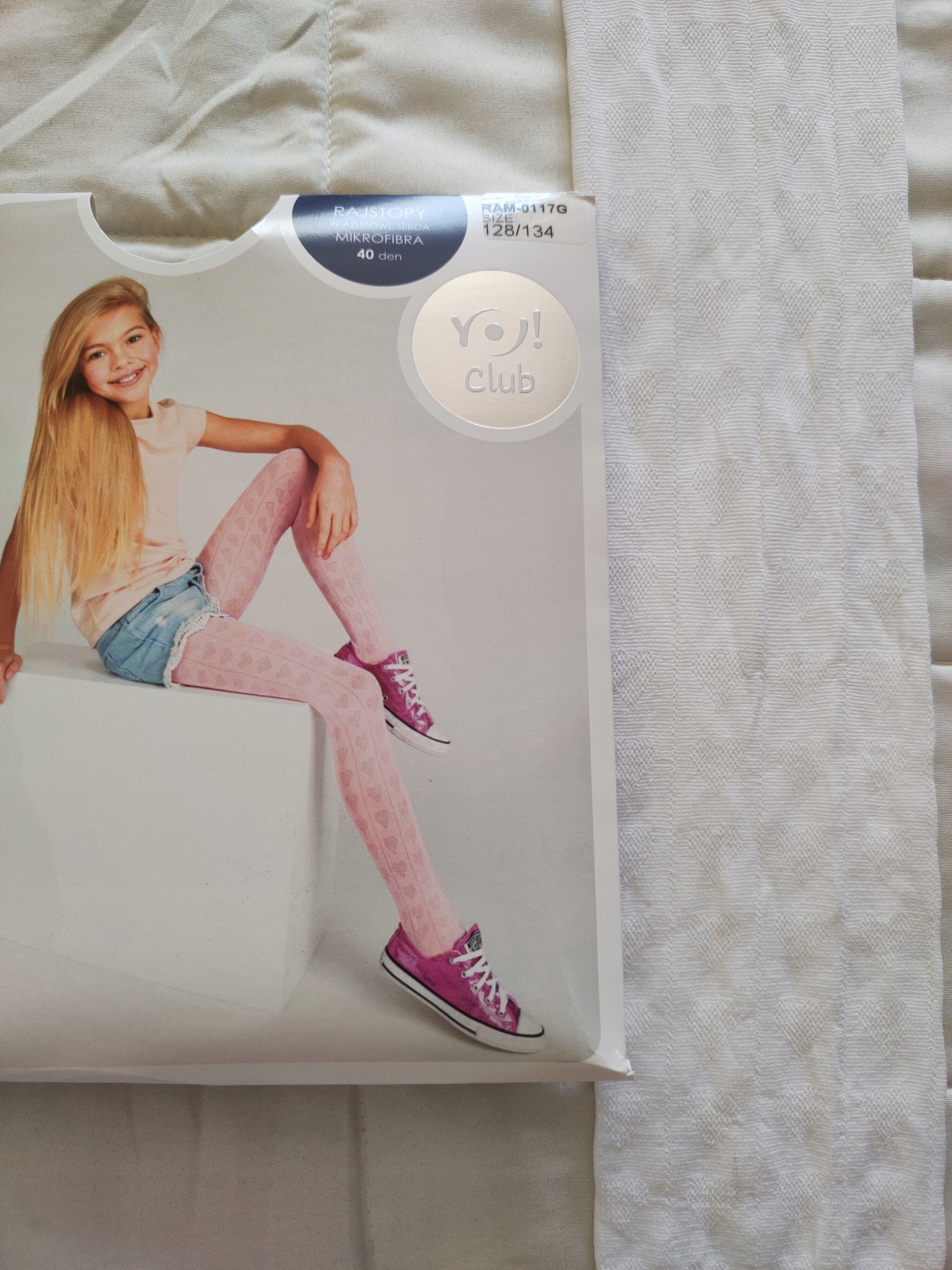 

Rajstopy ażurowe serca Yoclub RAM-0117 r 128/134