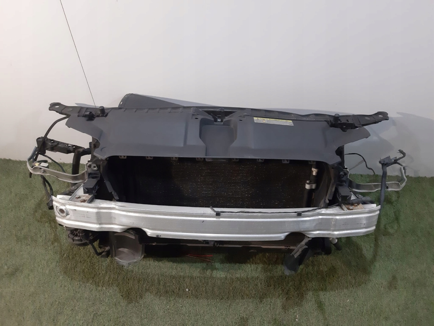 Audi A6 A7 4G Pas Przedni / Zestaw Chłodnic- 12976 Numer katalogowy części 51117275178