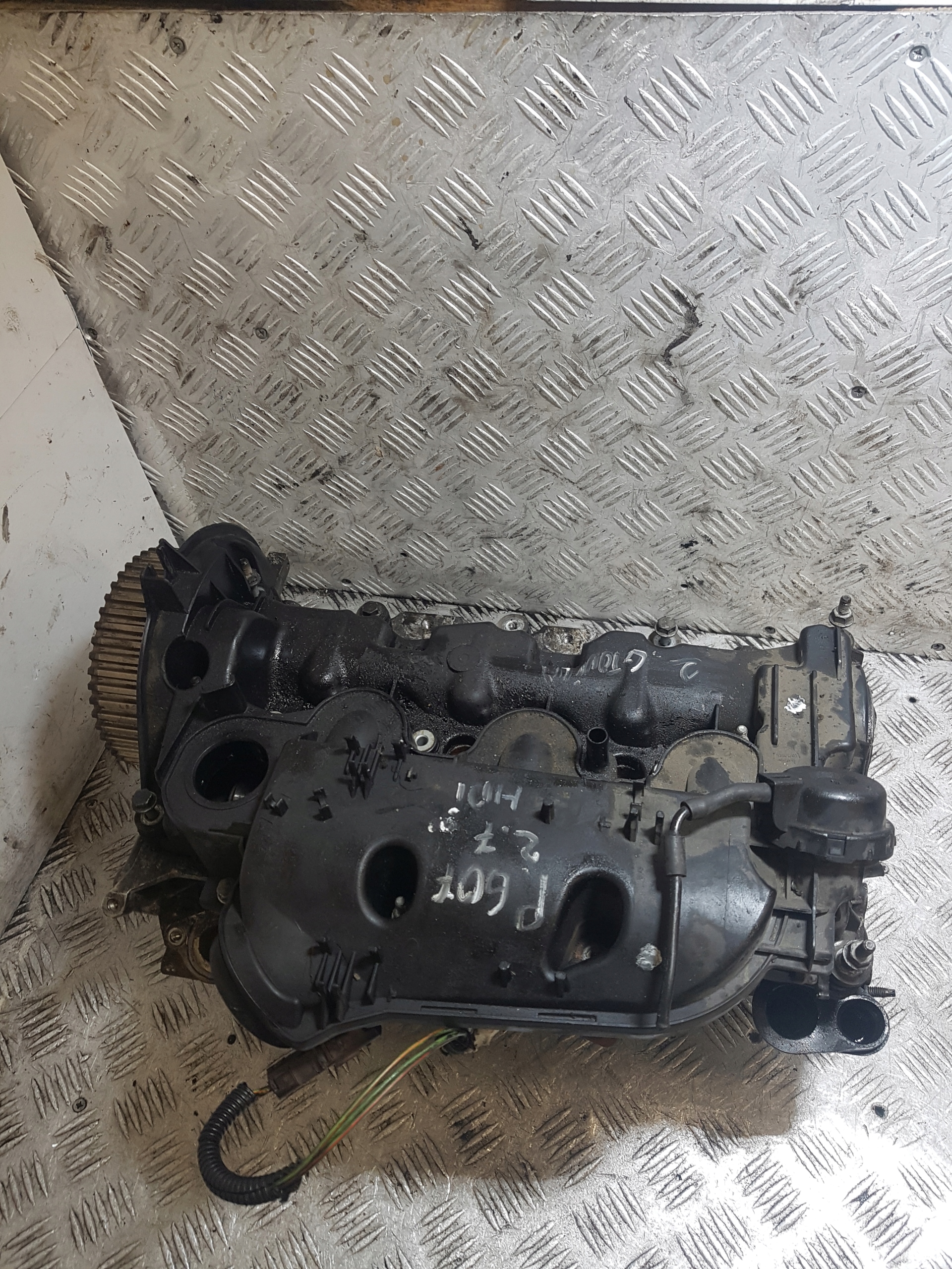 head. complete PEUGEOT 607 4R8Q-6090 2.7 D