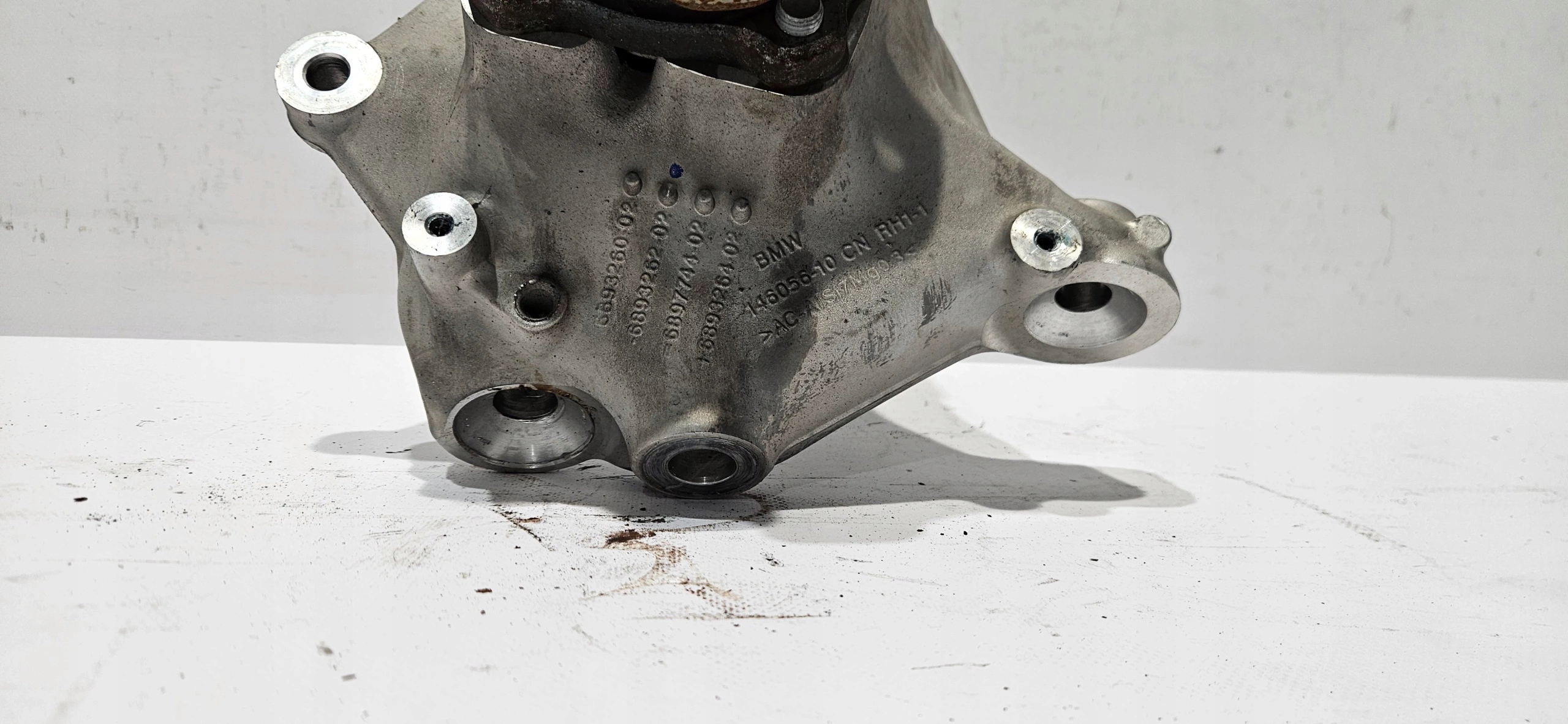 swing right front BMW I4 G26 6893260 original