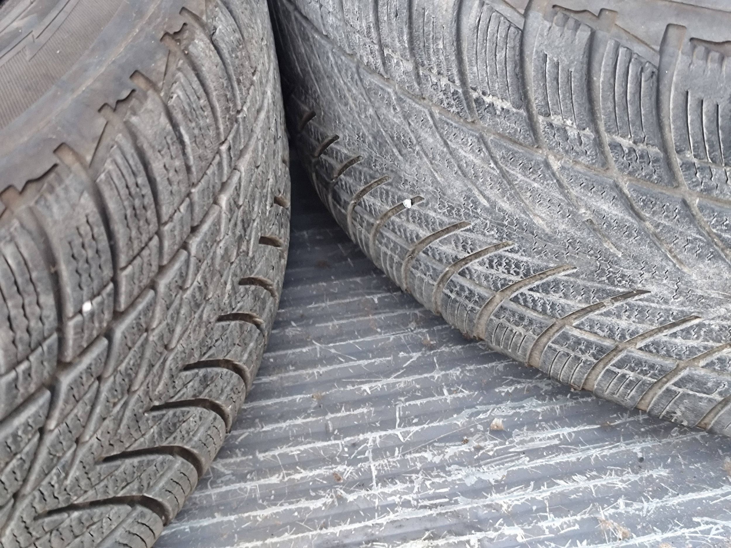 VW PASSAT B8 LIFT kolesá disky ALU 215/55/17 KOMPLET
