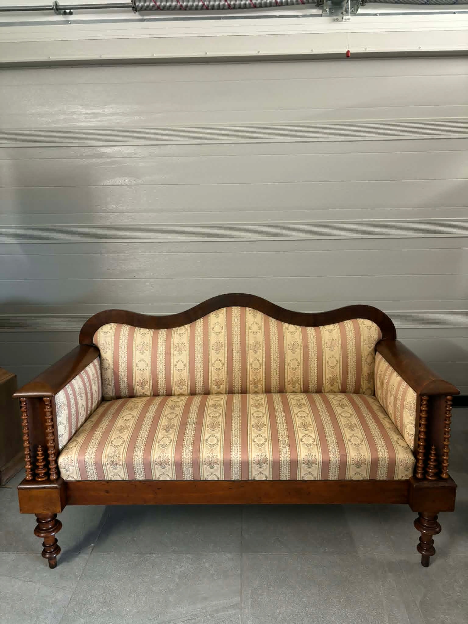 SOFA PRZEDWOJENNA BIEDERMEIER RZEŹBIONA