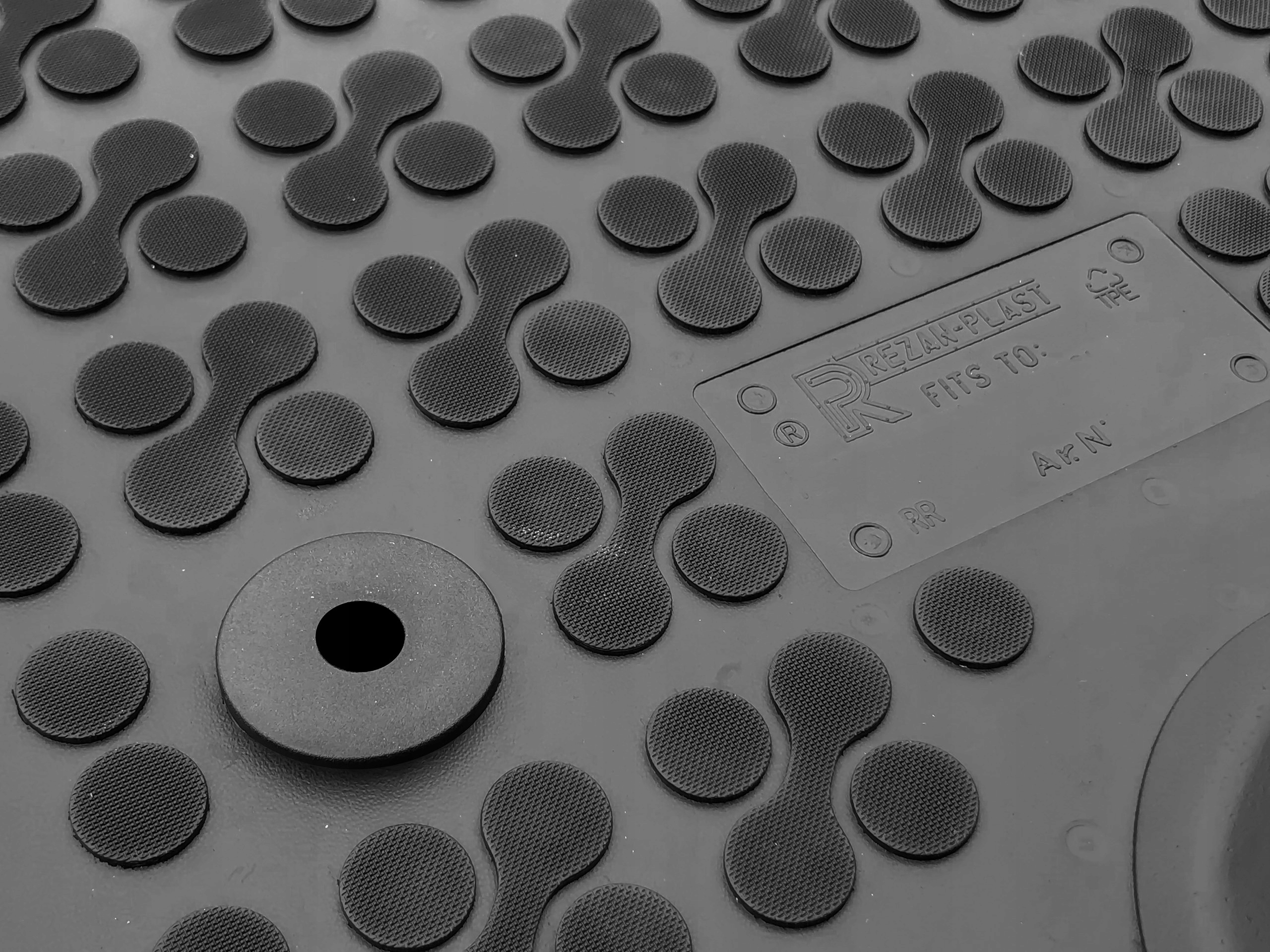 Ford S-Max II 2015- Dywaniki z matą Kolor czarny