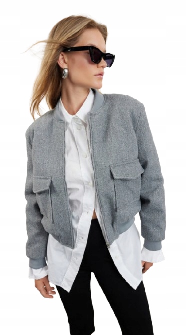 Trendyol Šedá Krátká Bomber Bunda S Kapsami 38 5AB