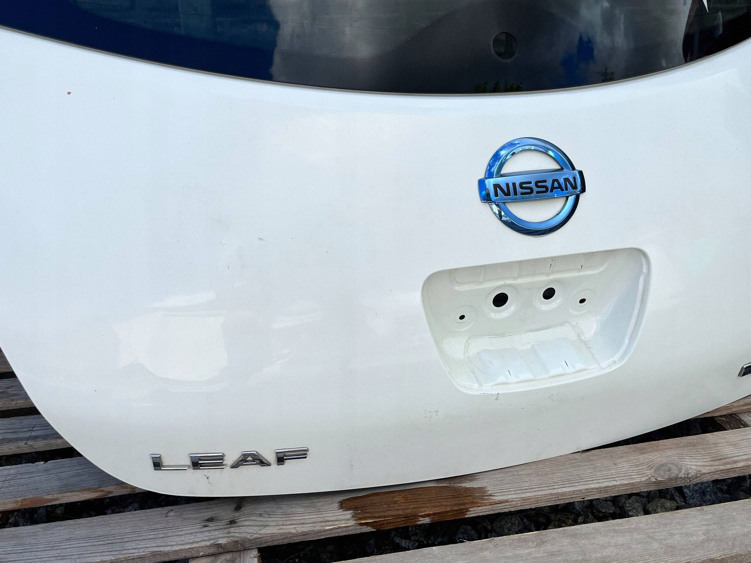 trunk door boot NISSAN LEAF and (ZE0) @M
