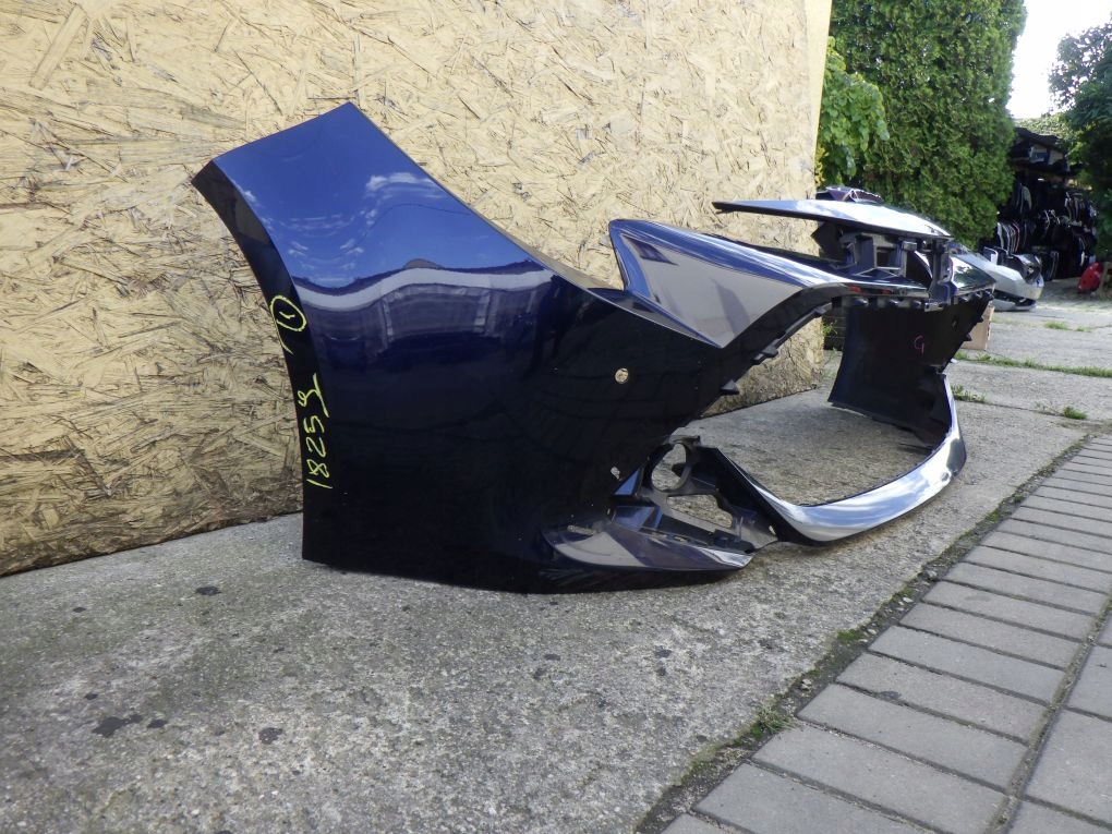 TOYOTA COROLLA E21 LIFT KOMBI HB 23- front bumper