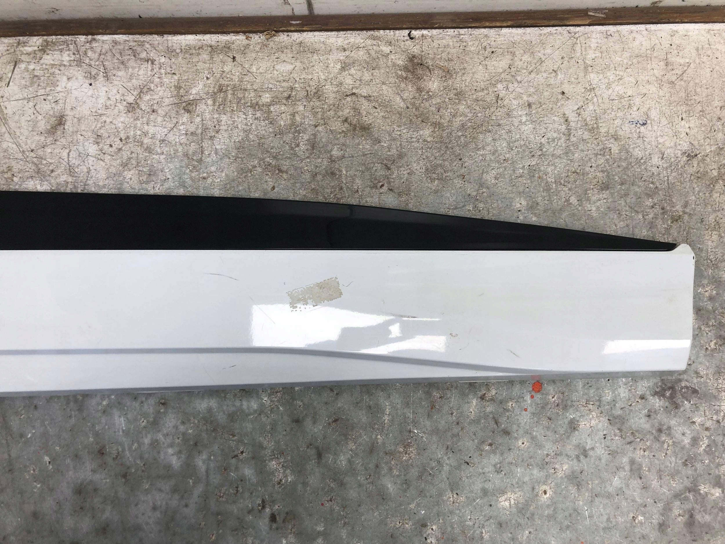 moulding door right front AUDI Q4 E-TRON 89A853960B
