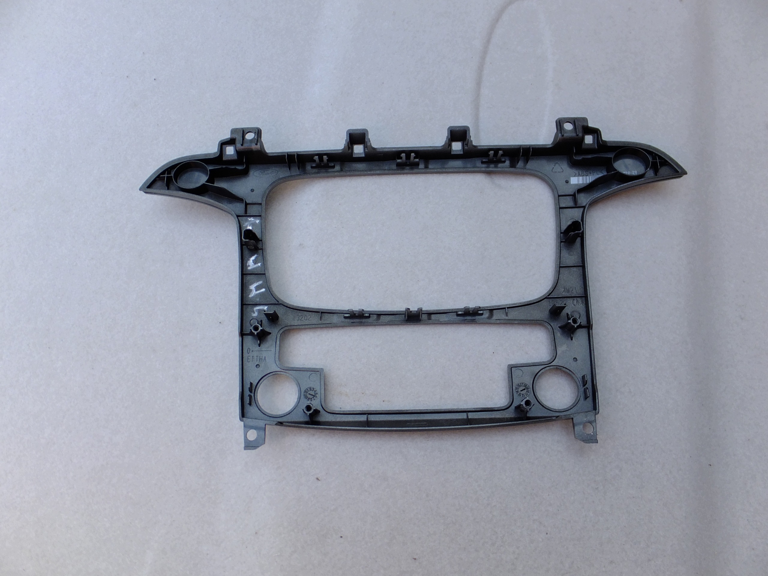 frame central radia ford s-max mk1 2009r