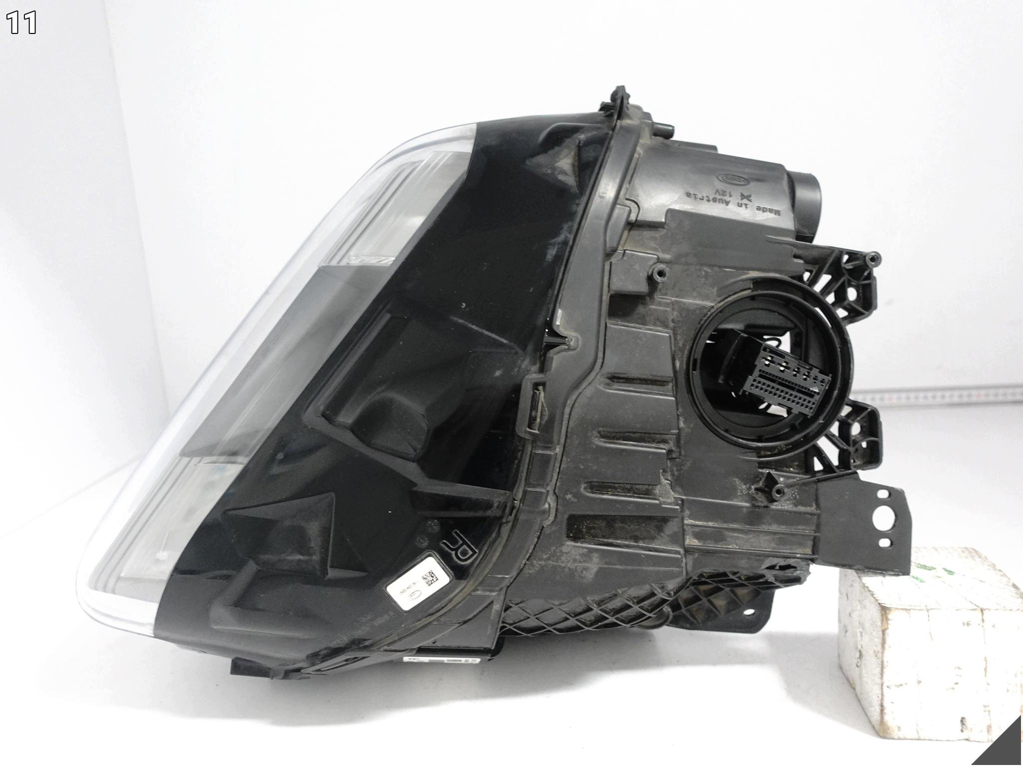 PORSCHE TAYCAN 9J1 19-24 light FULL LED MATRIX PDLS+ right front EUROPA