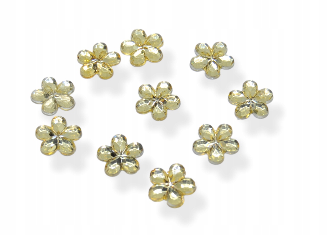 Kwiatki akrylowe 10szt 1,5cm Piaskowe
