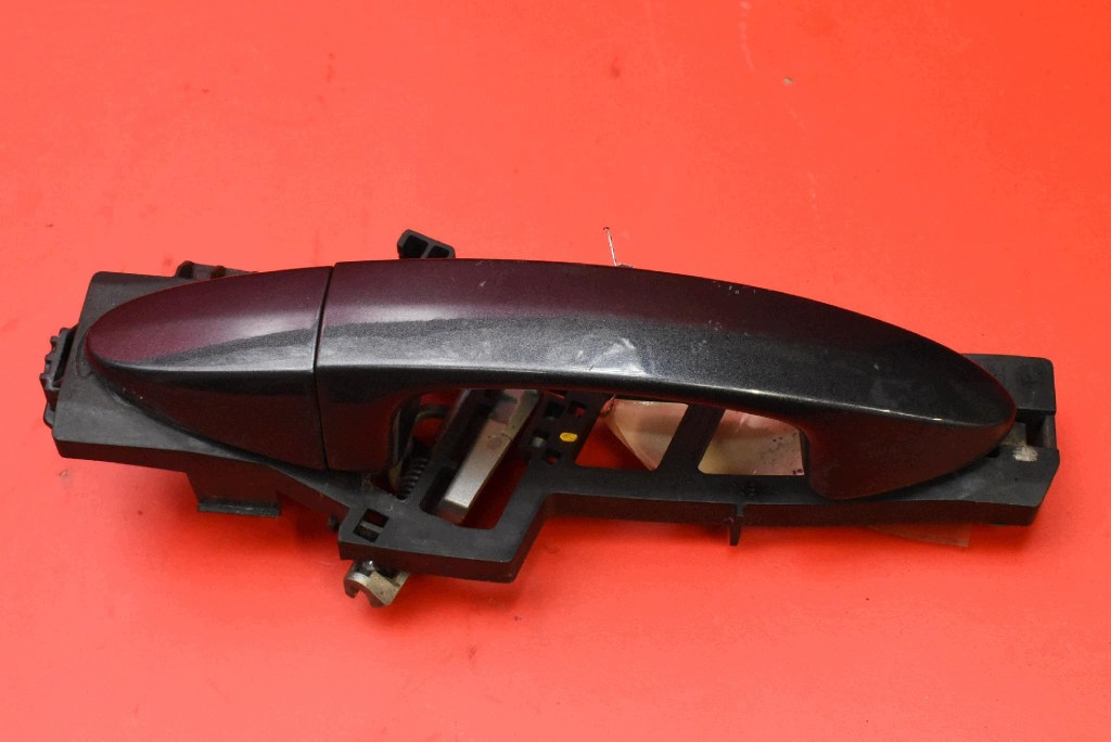 handle right front front grey 8A61-A224A36-AK FORD FIESTA MK7 08-17