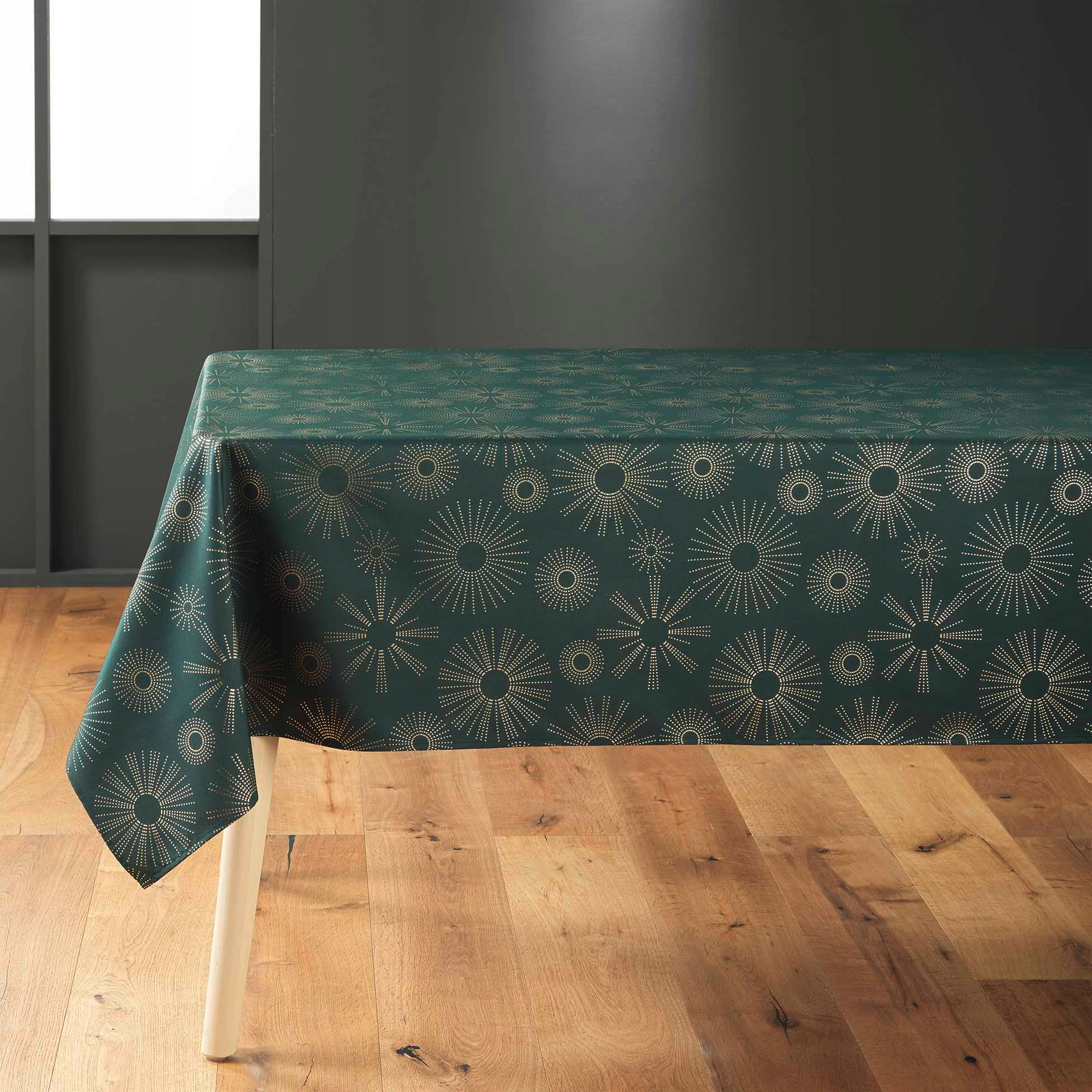 Zelený Dekorativní Obdélníkový Ubrus Na Dlouhý Stůl 150x300 Zdobený