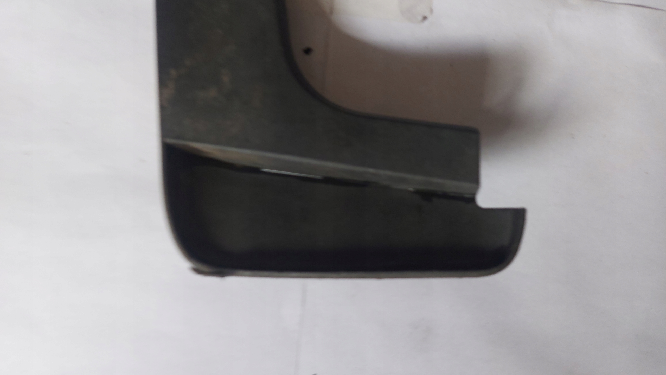 zástěrka pravý předek TOYOTA COROLLA E16 E18 13-19