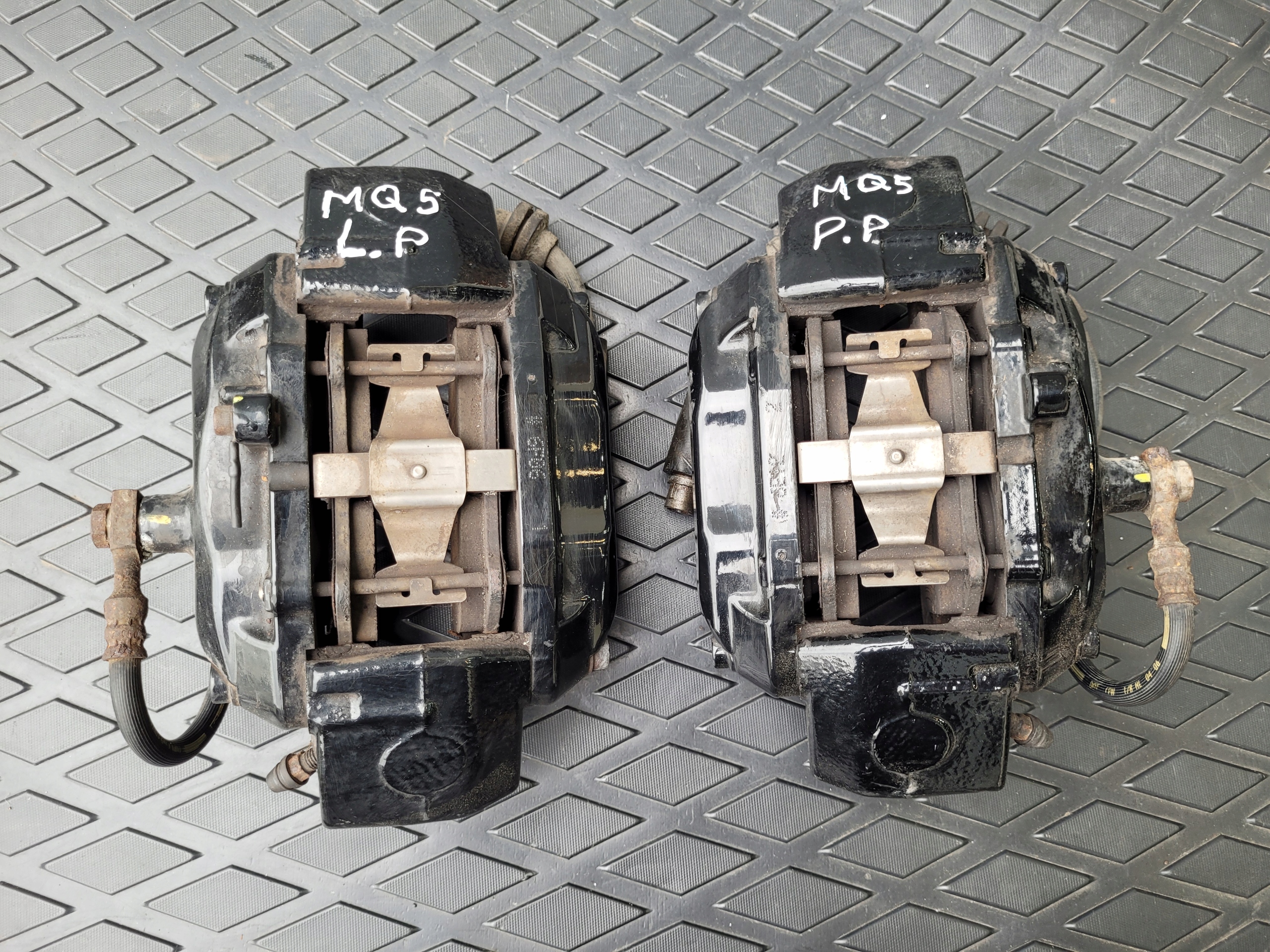 caliper front right left calipers KOMPLET MASERATI QUATTROPORTE V 4.2 V8