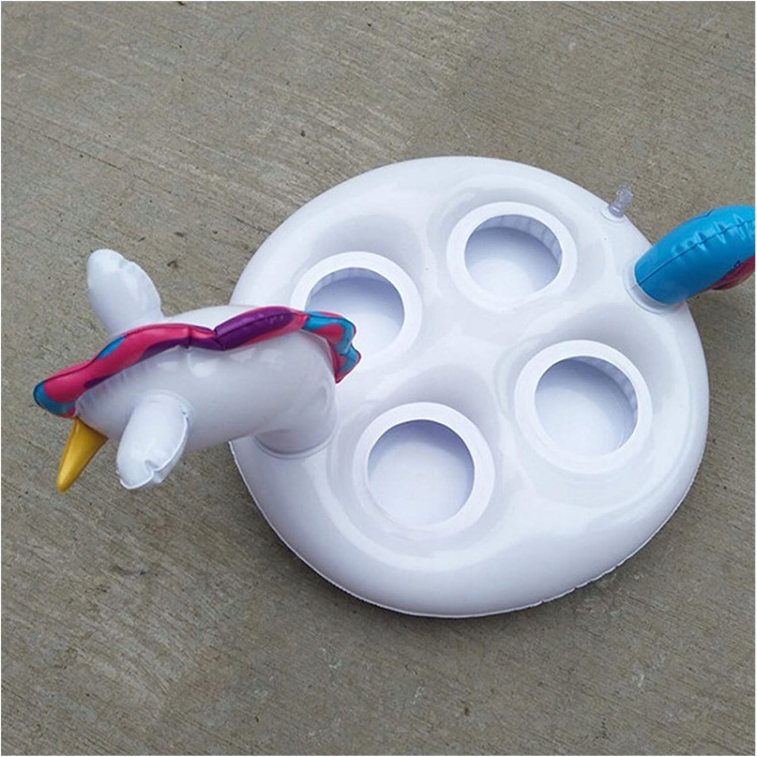 PODSTAWKA DMUCHANA POD KUBEK UCHWYT TACA NAPOJE DRINKI JEDNOROŻEC 4 OTWORY Szerokość produktu 30.5 cm