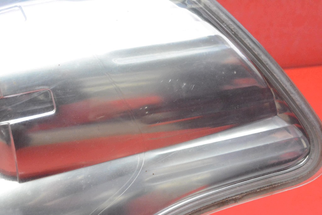 light right rear part rear 0F-01 TOYOTA COROLLA VERSO 2 II 04-09