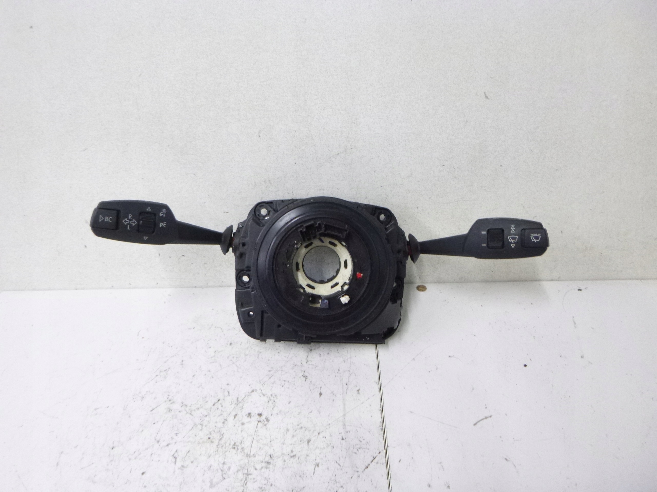 commande levier commodo sous volant pajak anneau BMW 1 E87 E81 E90 BC 9123030 OE
