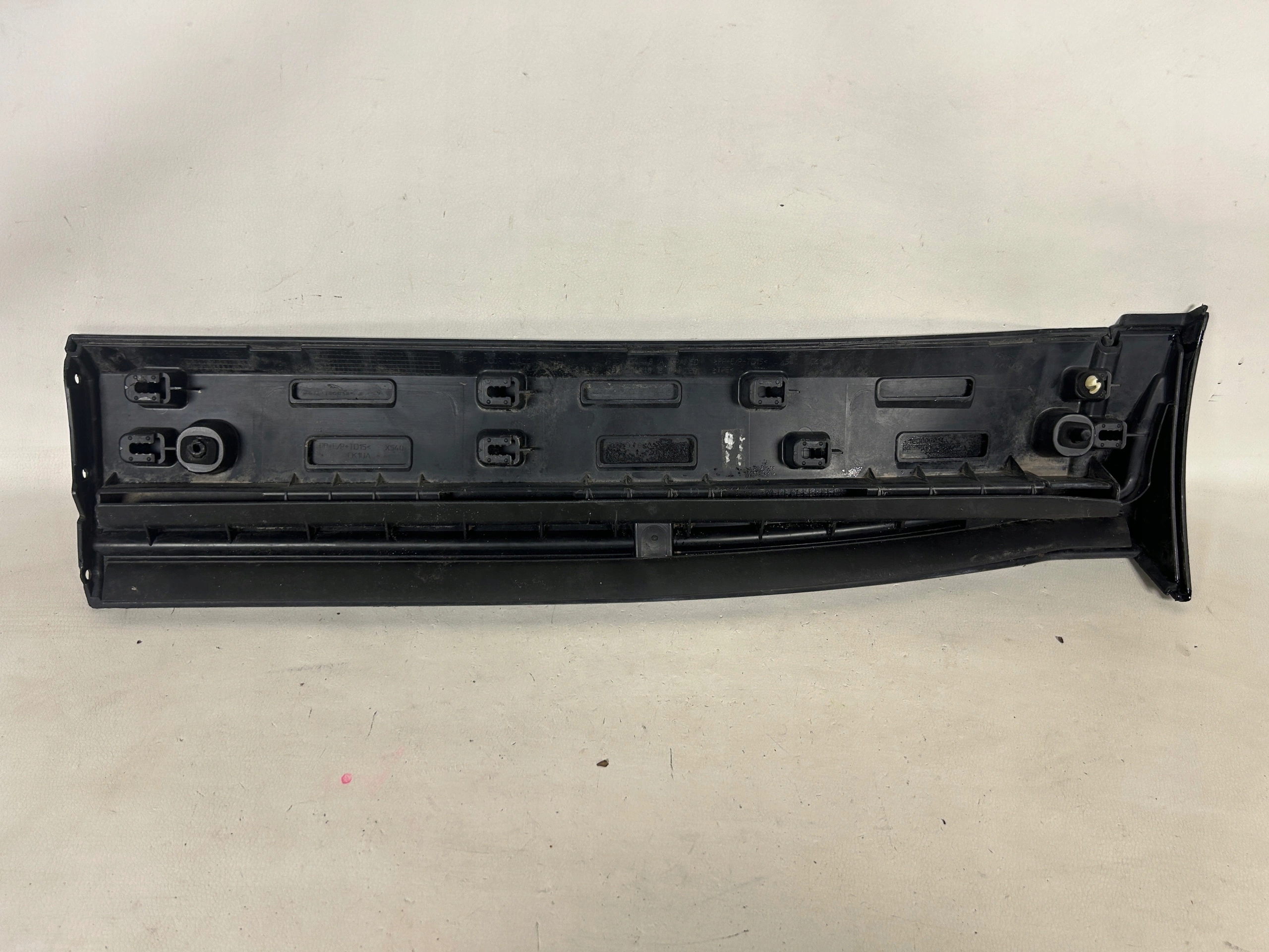 Jaguar E-Pace moulding door right rear part J9C3274A48