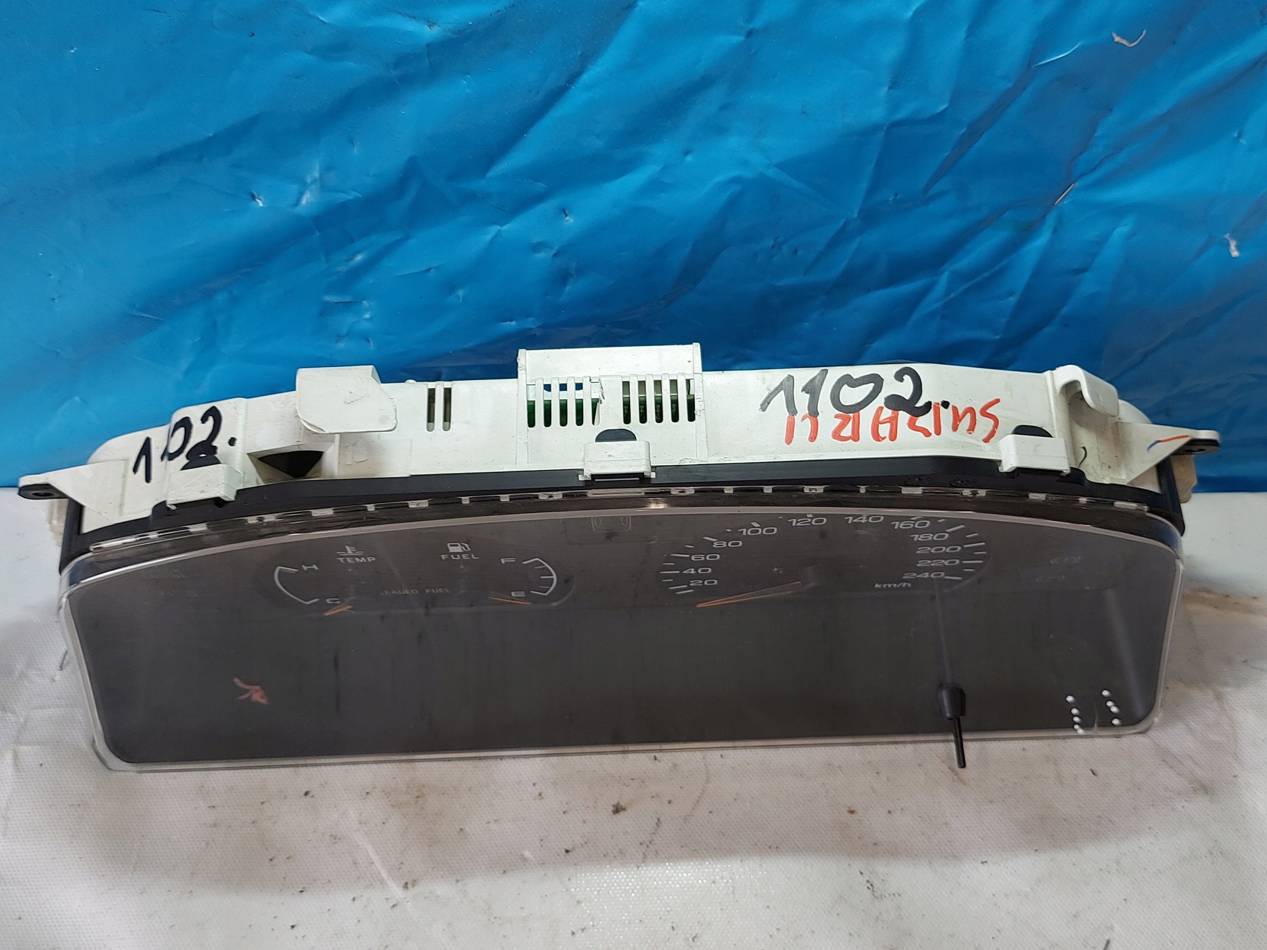 dials clock SUBARU LEGACY 85014AA520