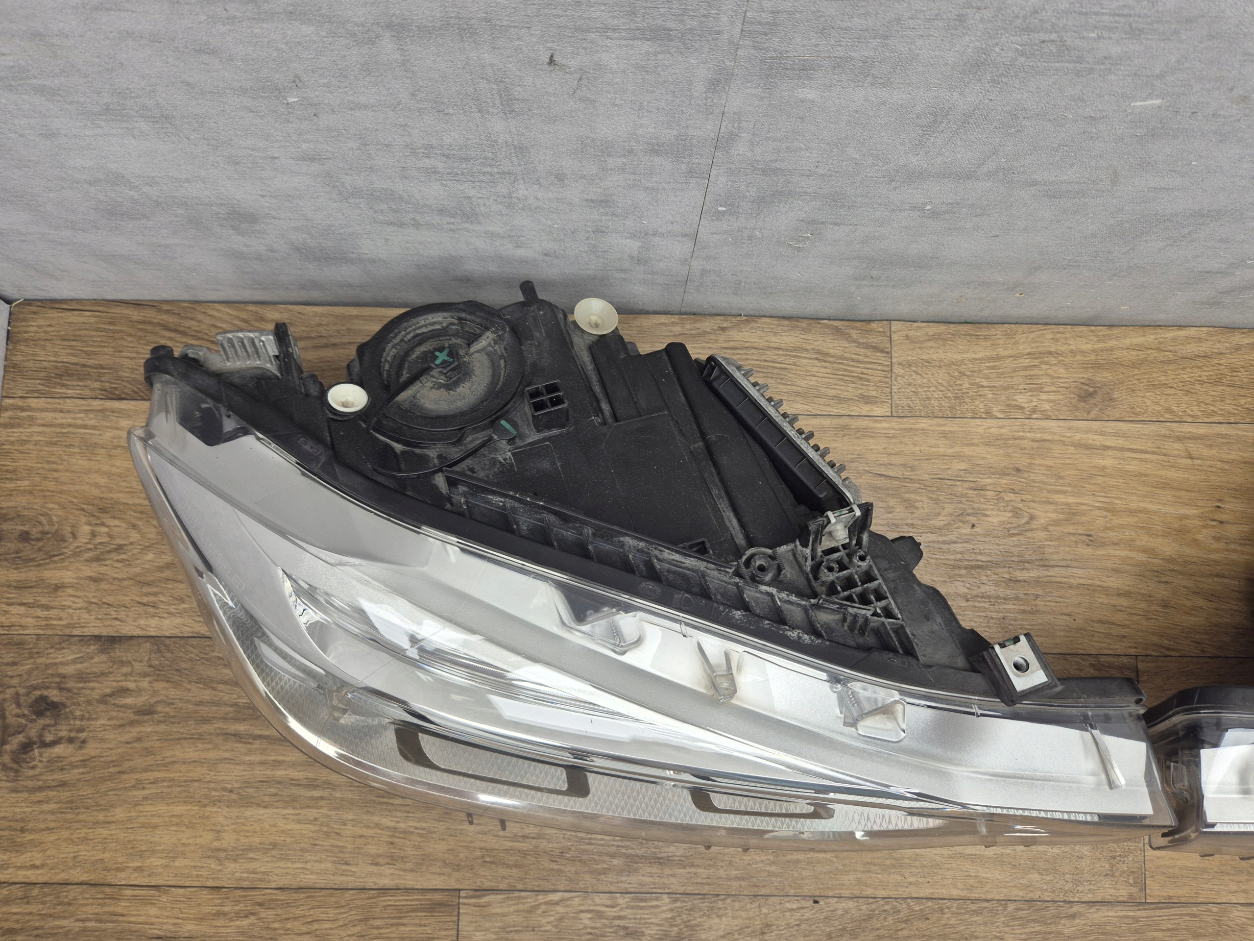 BMW 3 F30 F31 lights front ADAPTIVE LED complete front UK 7453489
