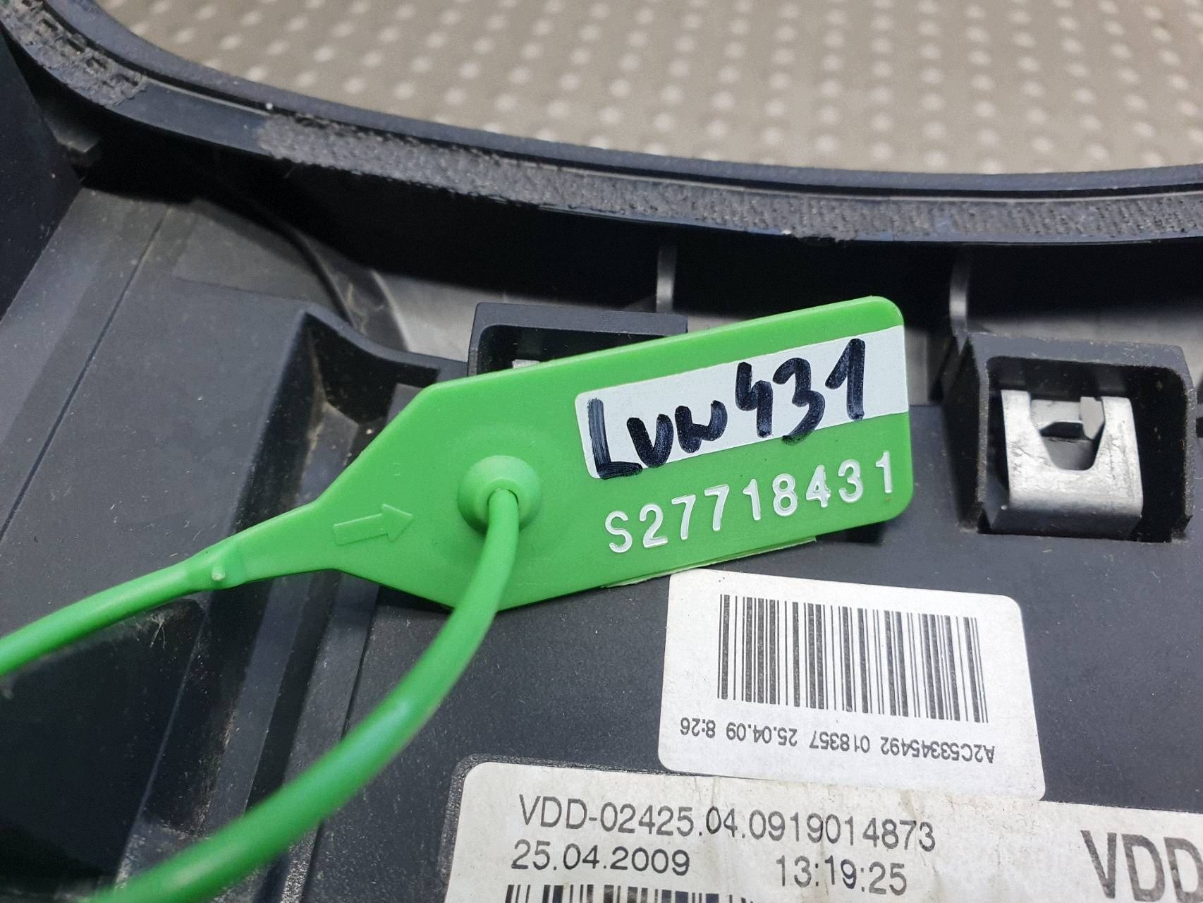 kilometar sat brzinomjer 5K0920860E VW GOLF VI 2.0 TDI