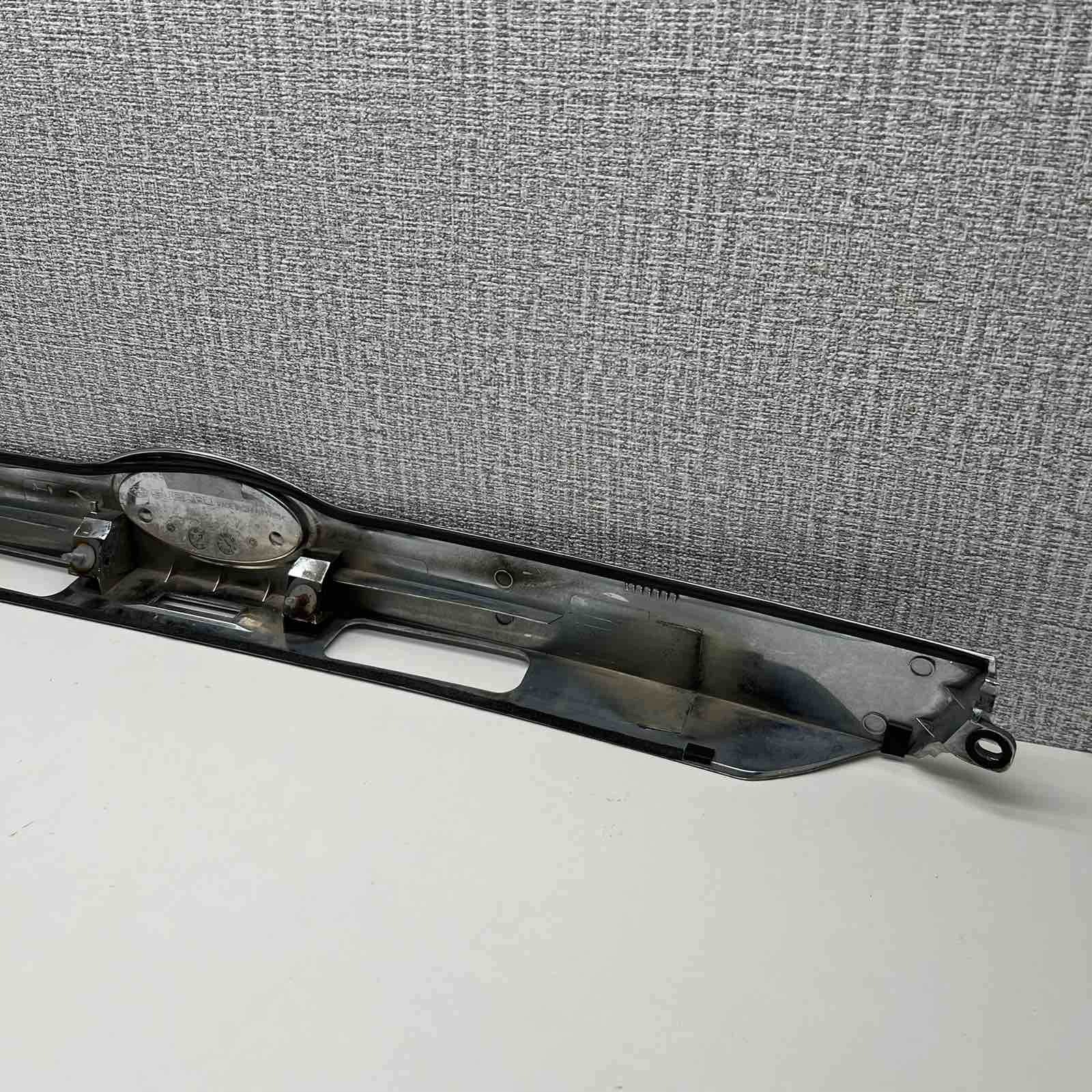 SUBARU IMPREZA III GH HB 2007-2011 cap moulding button bonnet