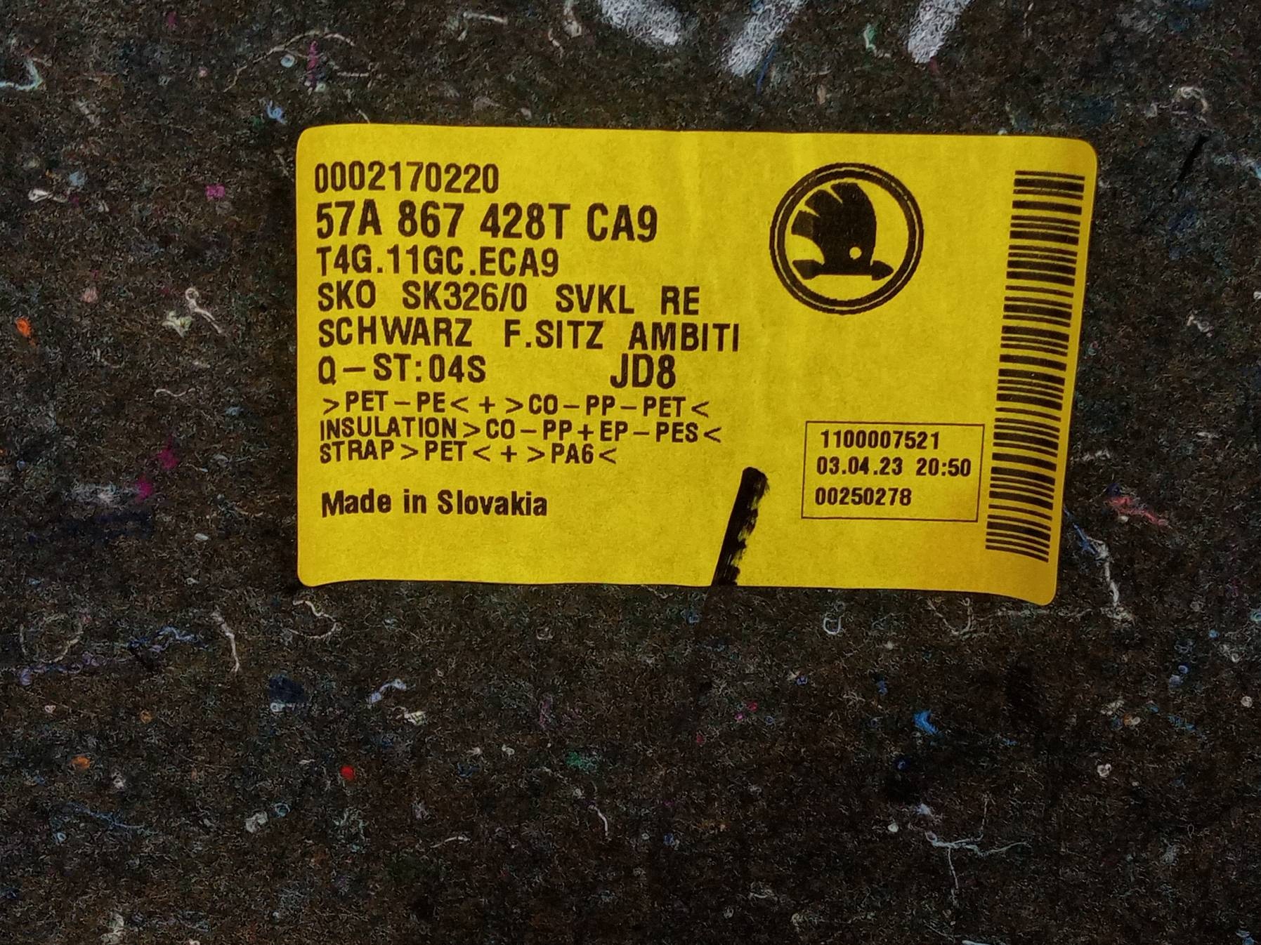 boot upholstery left right KPL 57A867428T Skoda Karoq and (2017-)
