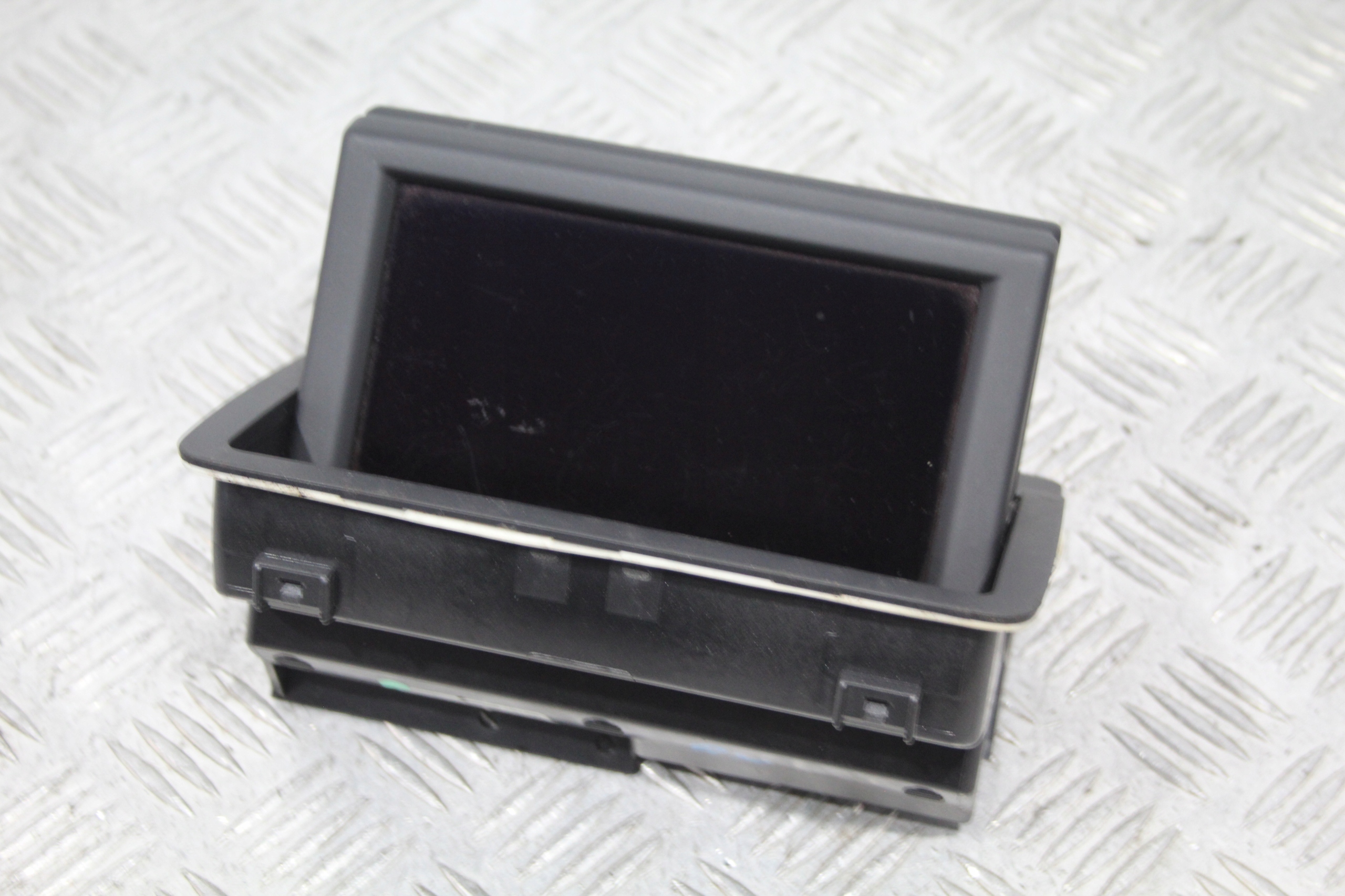 ÉCRAN CONSOLE AUDI A1 8X0 8X 8X0857273B