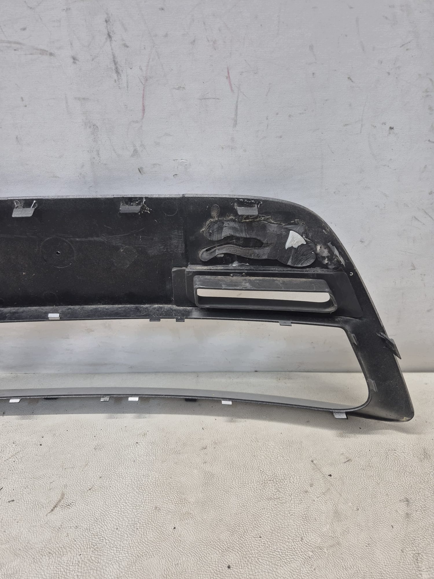 FORD MONDEO MK4 ST 07- grid of a bumper front front