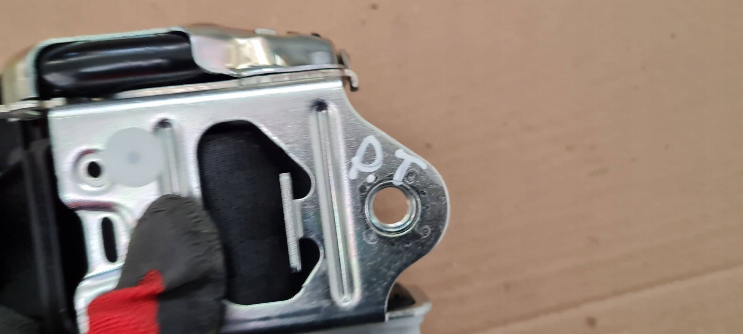 A6 C8 4K Gurten Sicherheits links rechts heck Spanner 4K8857805G