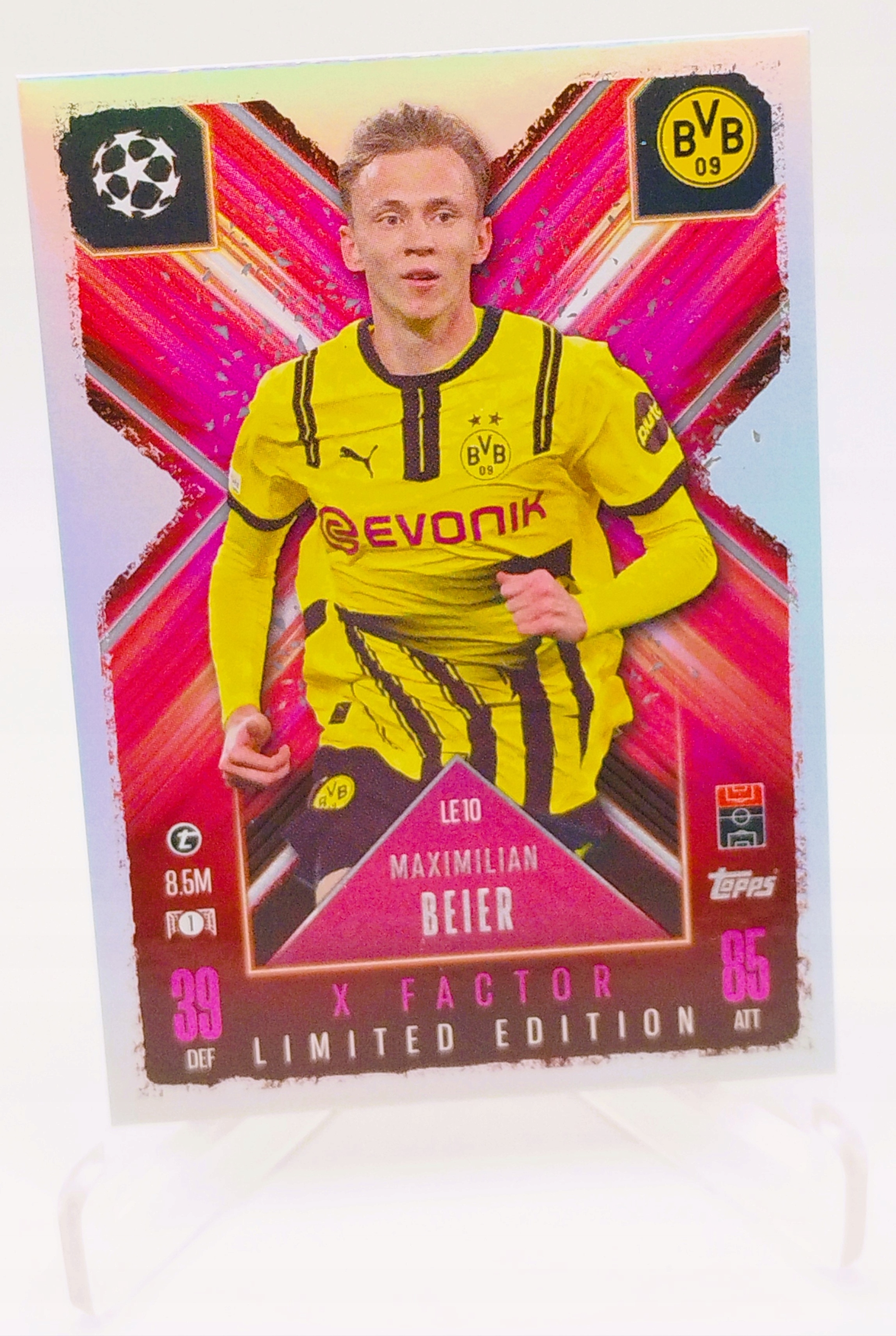 Topps Match Attax Extra 2025 X Factor Limited LE10 Maximilian Beier