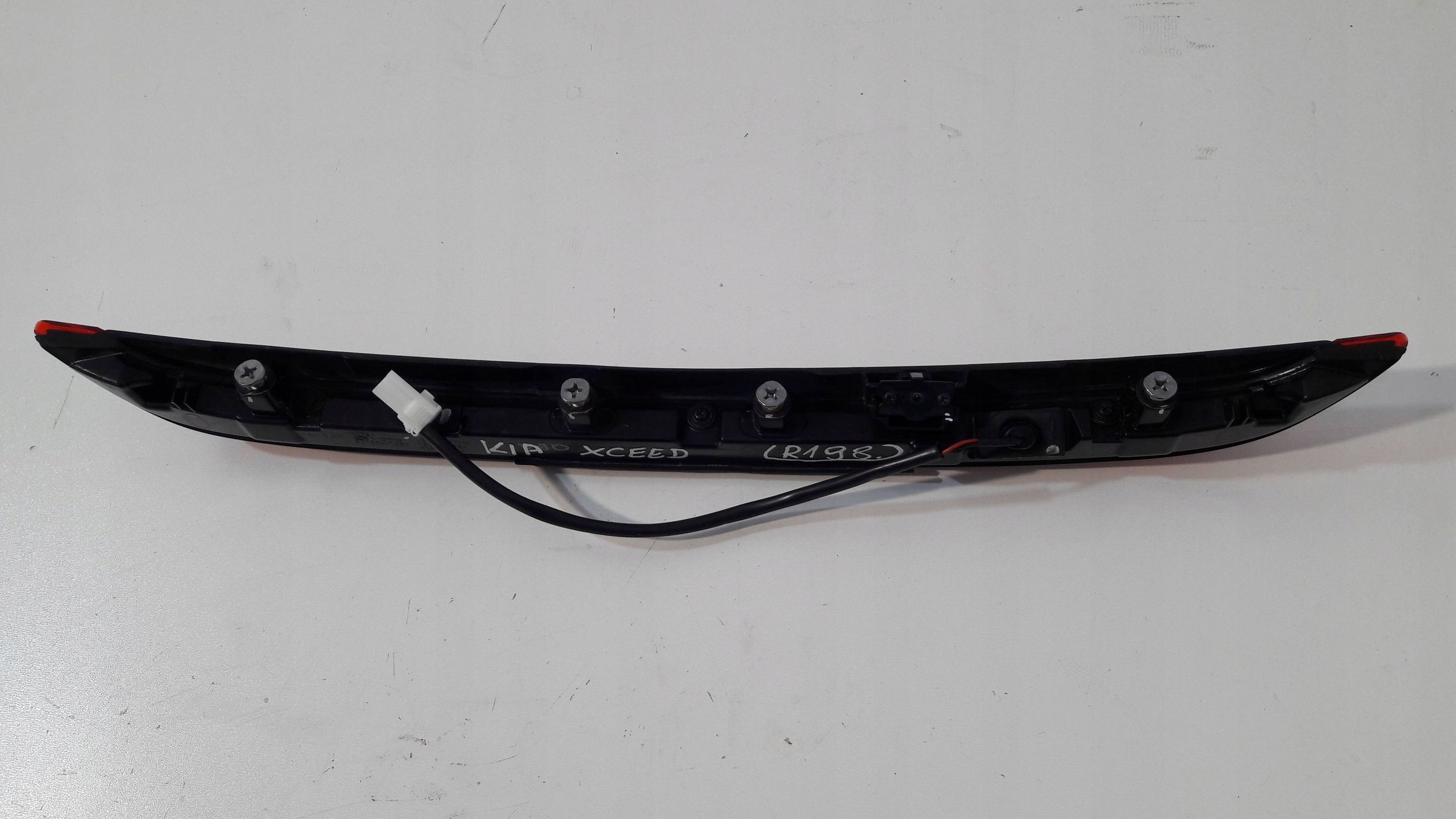 KIA Xceed II 2021 light light stop 92700J7300 (R198)
