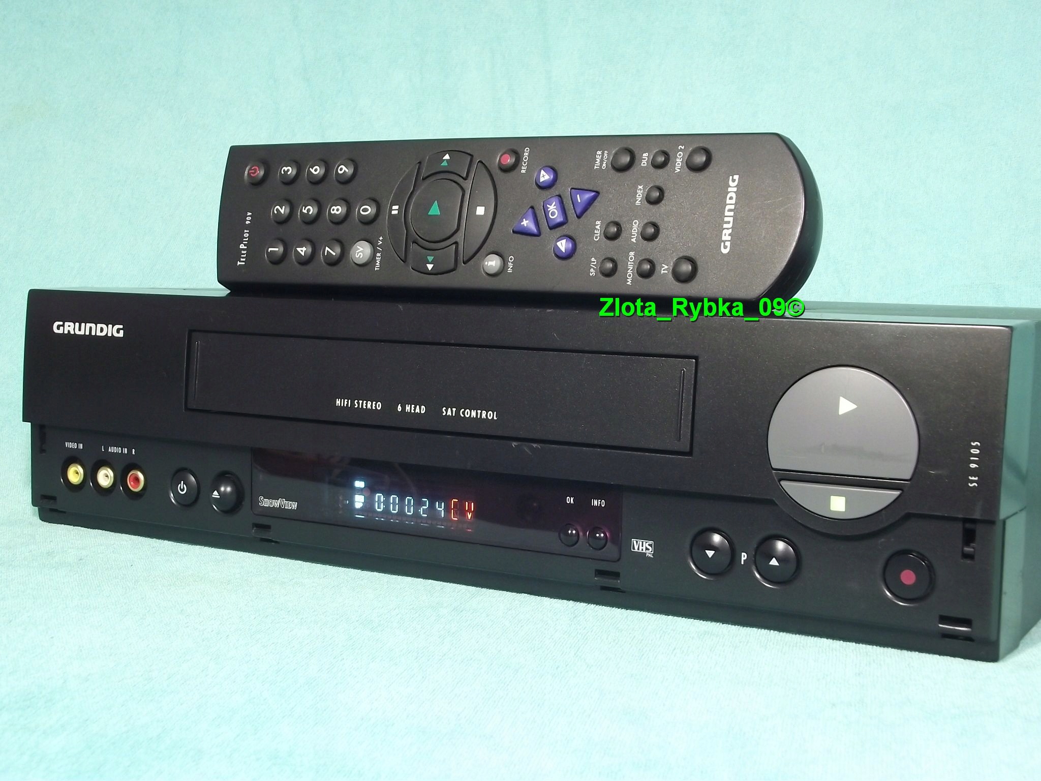 6-głowicowy MAGNETOWID GRUNDIG Sevilla STEREO SP/LP PILOT GWARANCJA !!! Kod producenta SE9105