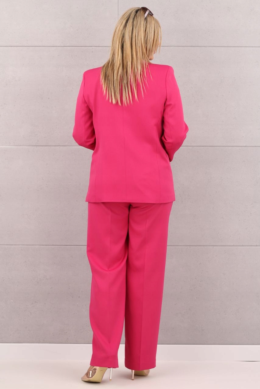ELEGANCKI KOMPLET GARNITUR MARYNARKA I SPODNIE W KANT POLSKI PRODUCENT Kolor różowy