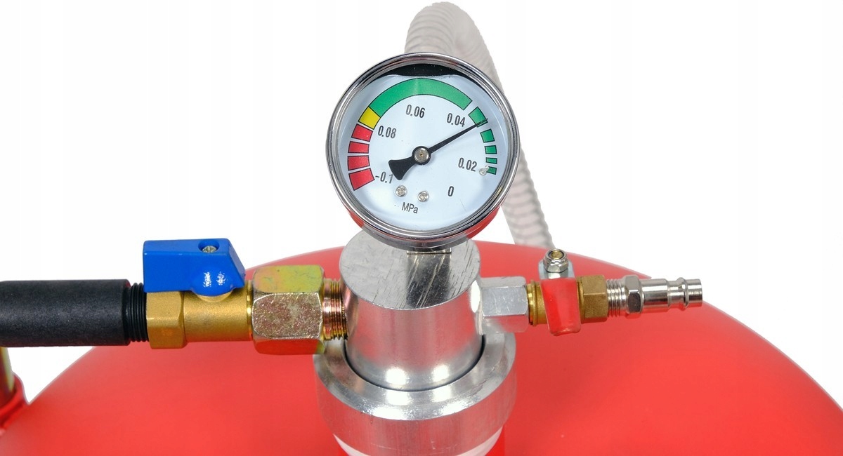 МОЙКА-ВСАСЫВАЮЩАЯ МАШИНА 65L 6 ВСАСЫВАЮЩИХ ЗОНДОВ