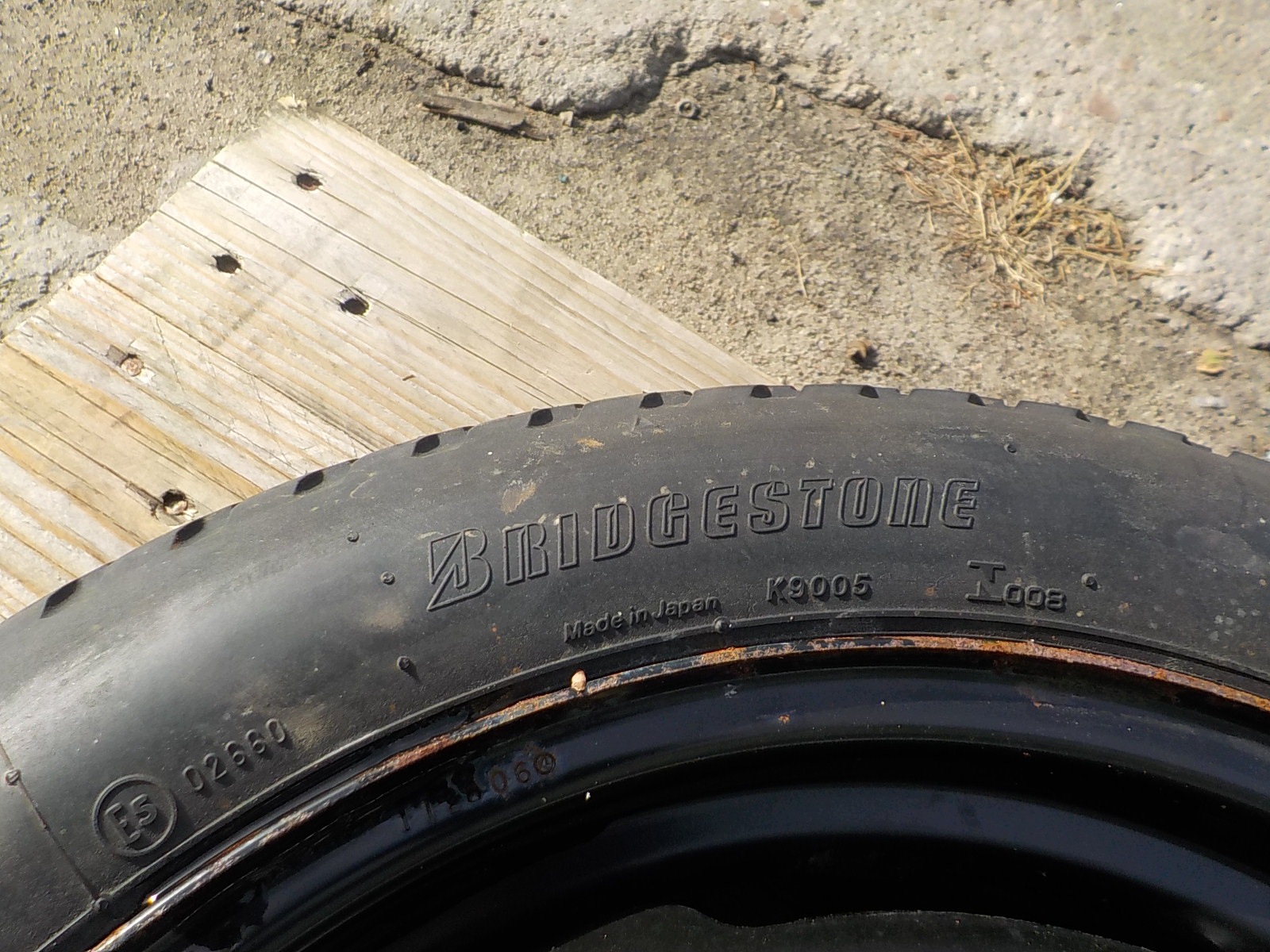 SUBARU LEGACY III Roue de secours R16 5x100 125/70/16