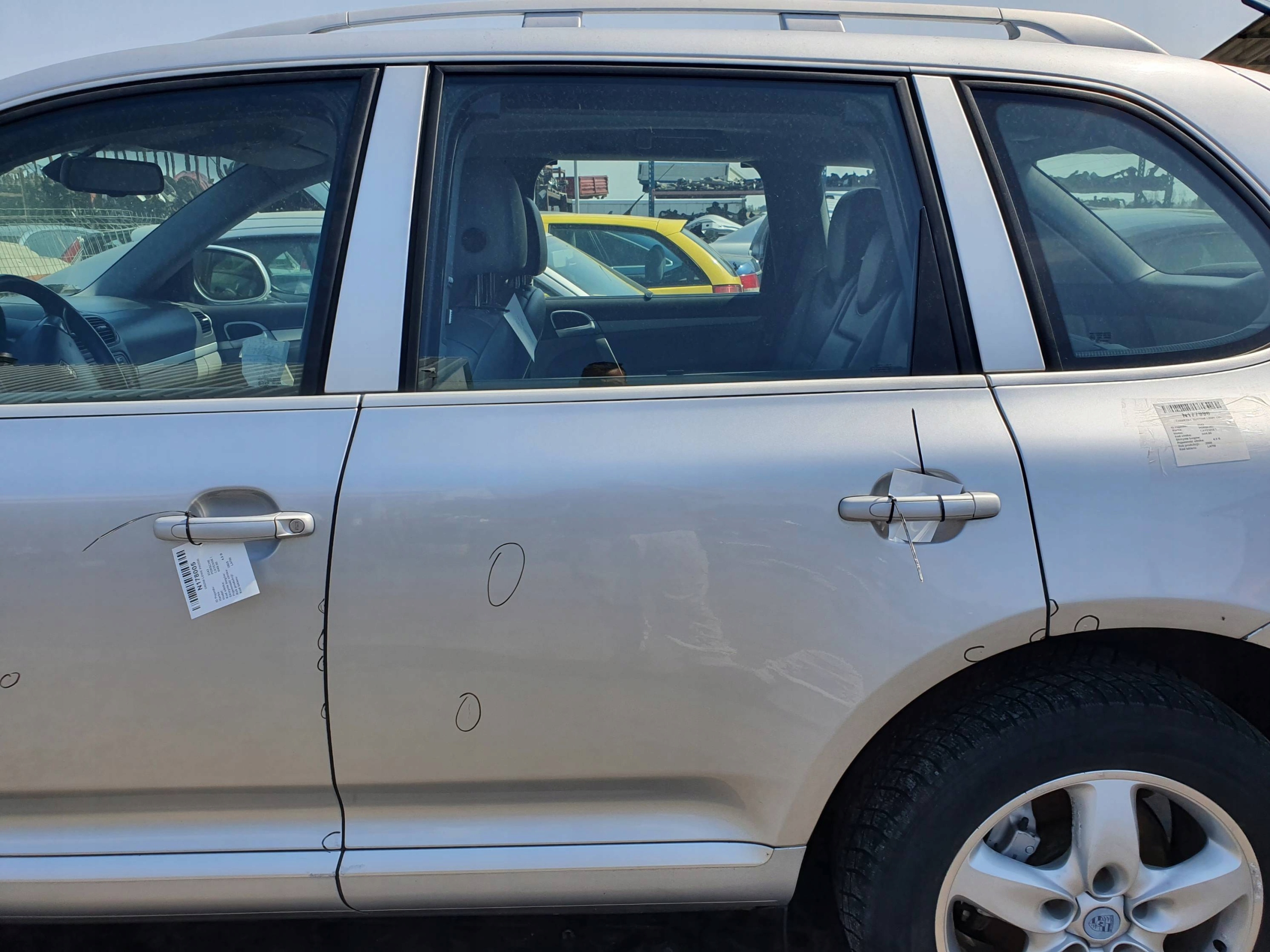 Tür links heck LA7W PORSCHE CAYENNE und