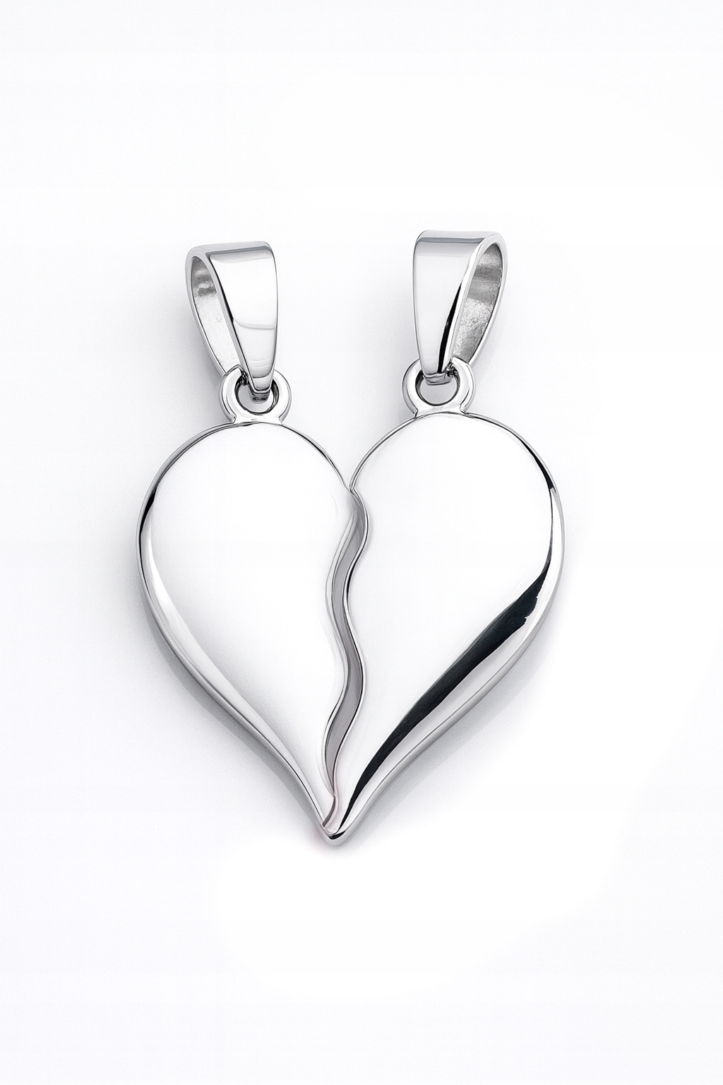Stříbrný přívěsek srdce pro dva k prolomení