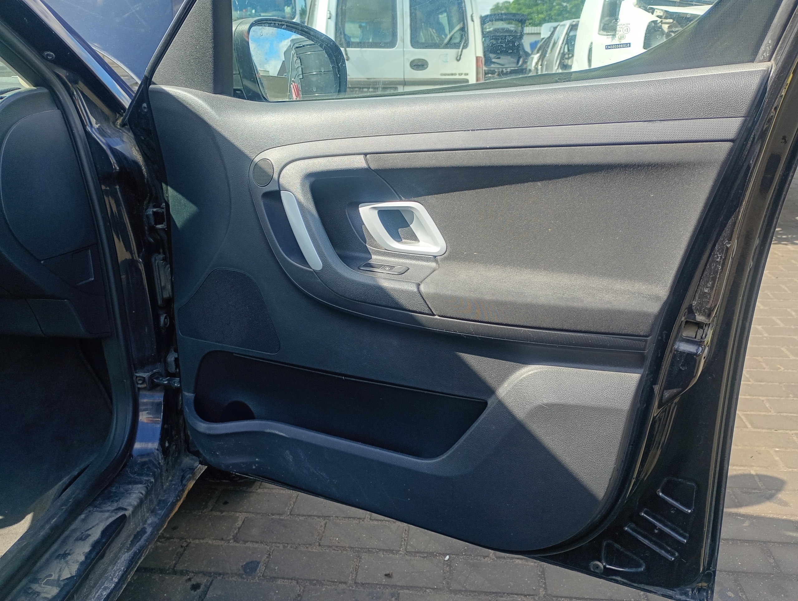 upholstery side right front Skoda Roomster FL 06-15