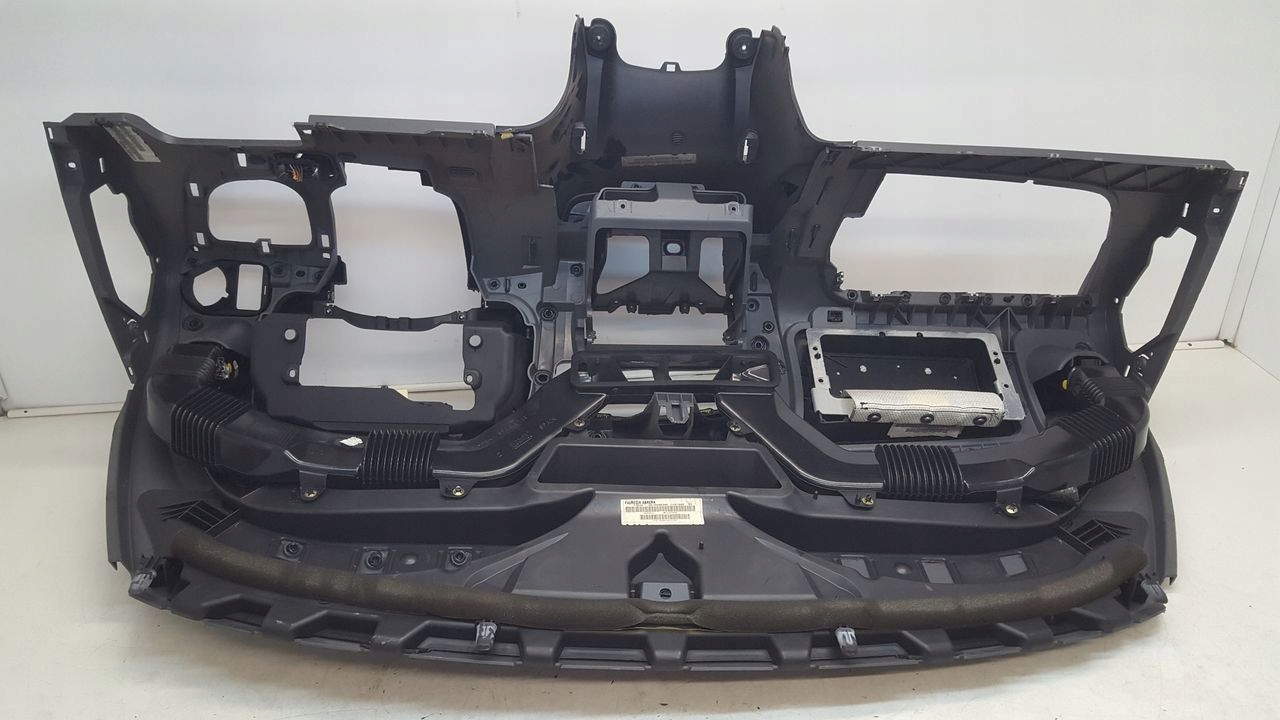 торпеда консоль ремни seat ALTEA 1,9 tdi