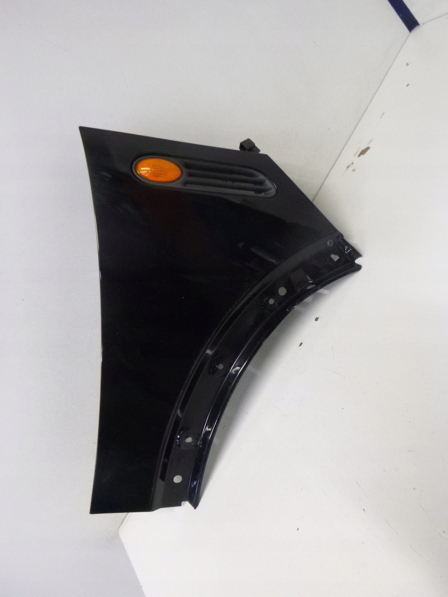 PARAFANGO DESTRA MINI COOPER R50 3D 668/9 SCHWARZ 2