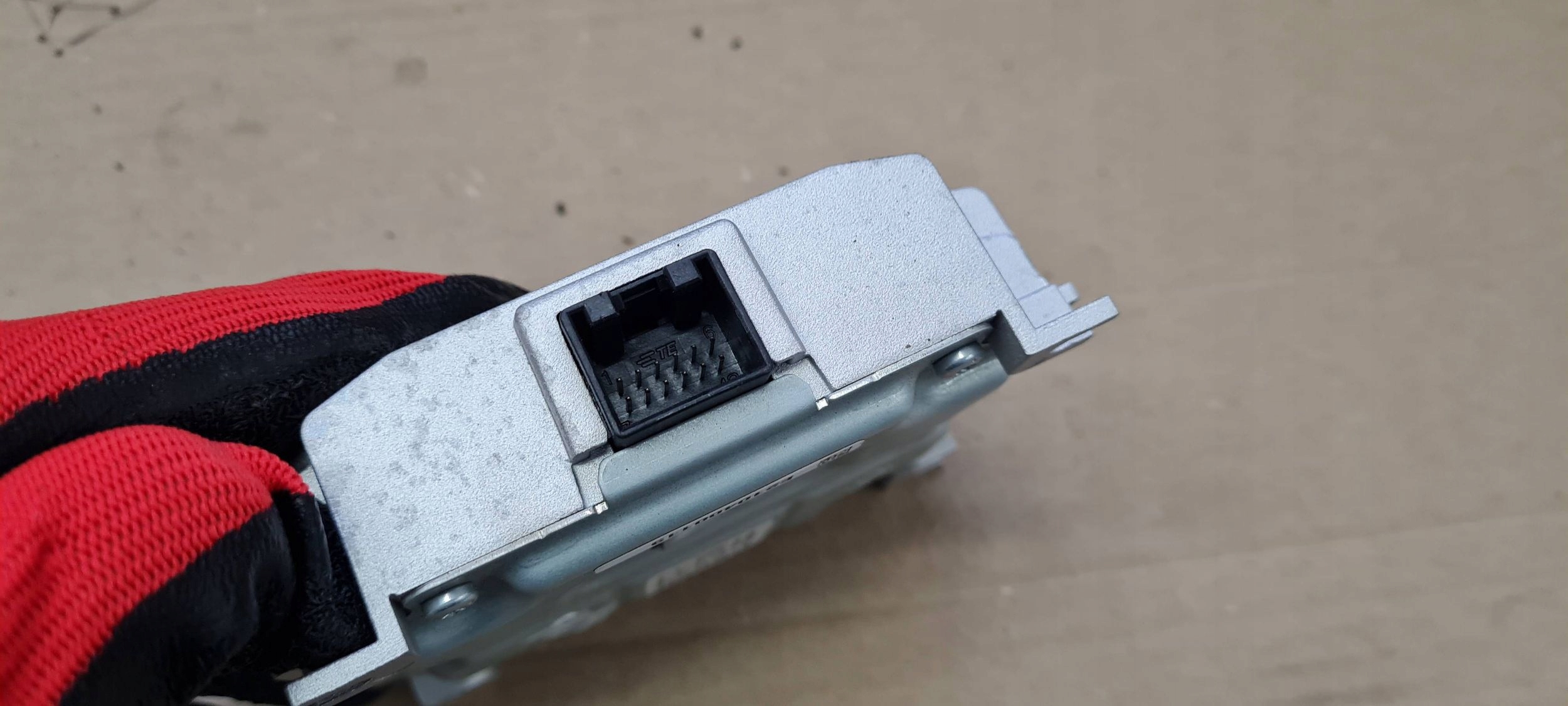 Q5 80A LIFT module control unit DZWIEKU HARMAN 4K0035335A A6 C8 A7 C8 4K
