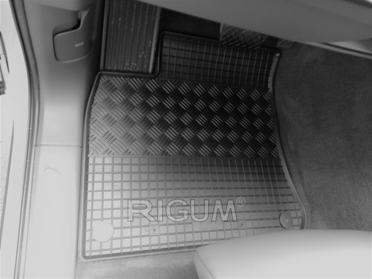 Zestaw dywaników do Porsche Cayenne od 2018 Kolor czarny