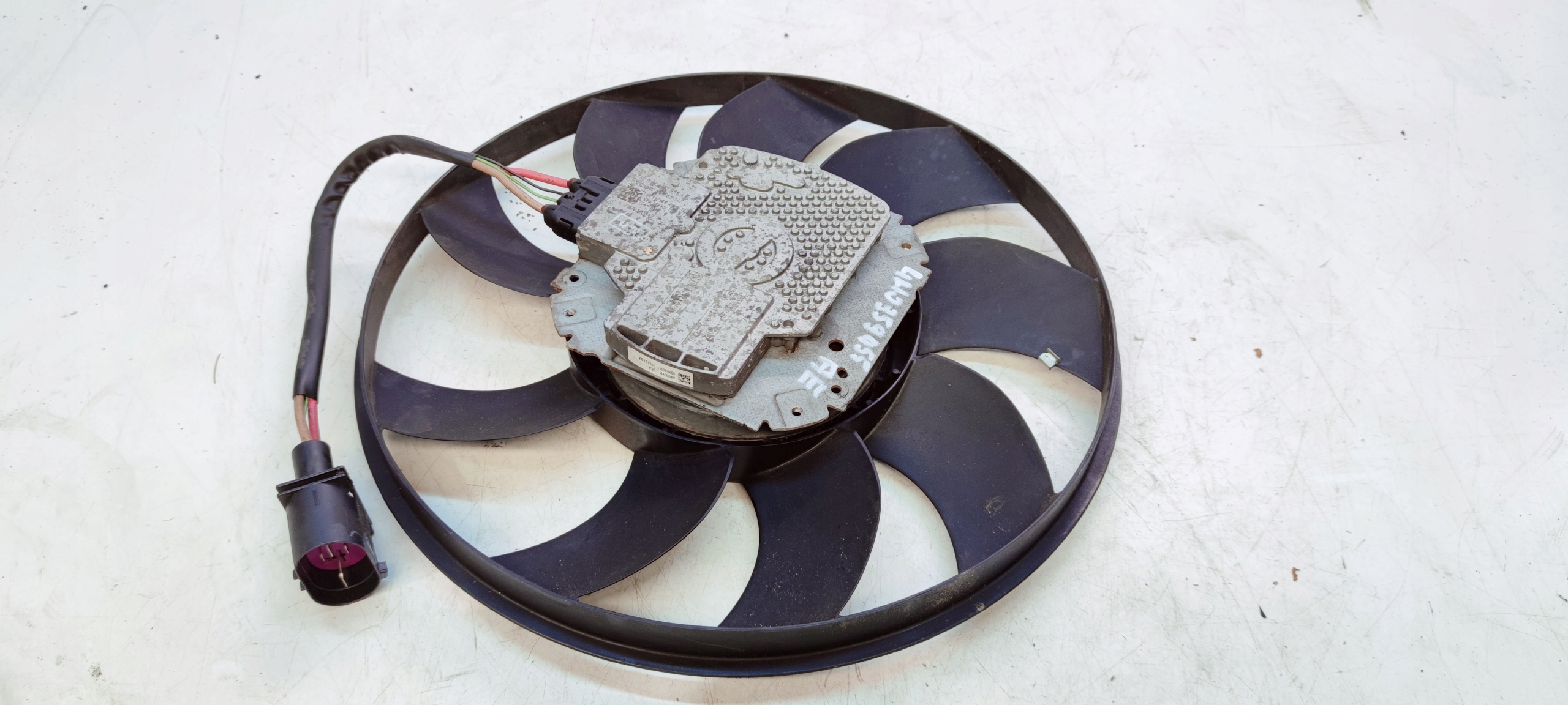 ventilátor chladiče AUDI A6 C7 A7 A8 D4 3.0 TDI 4H0959455AE