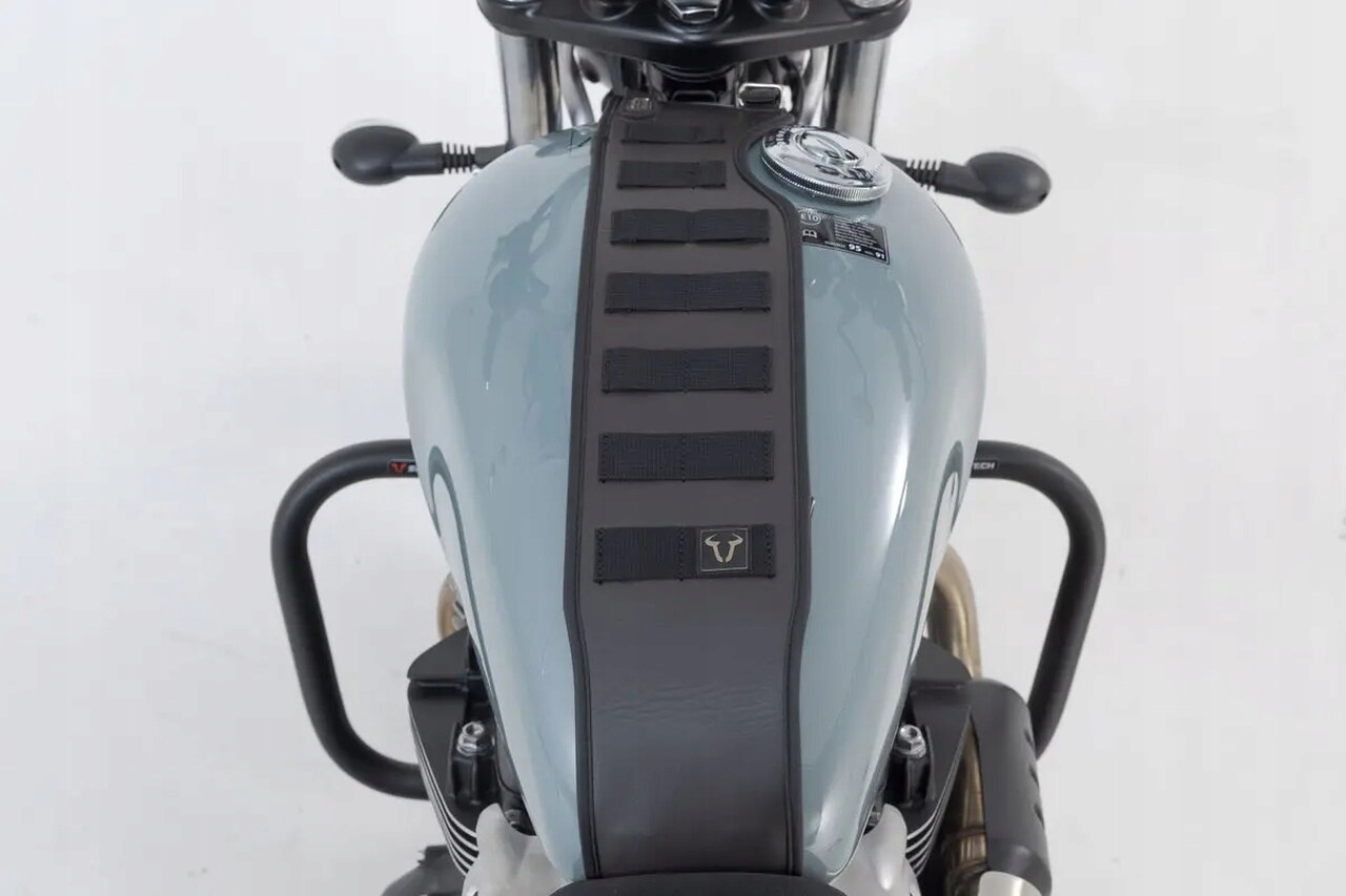 Upevňovací pás pre tašky Sw-motech Legend Gear Sla Triumph