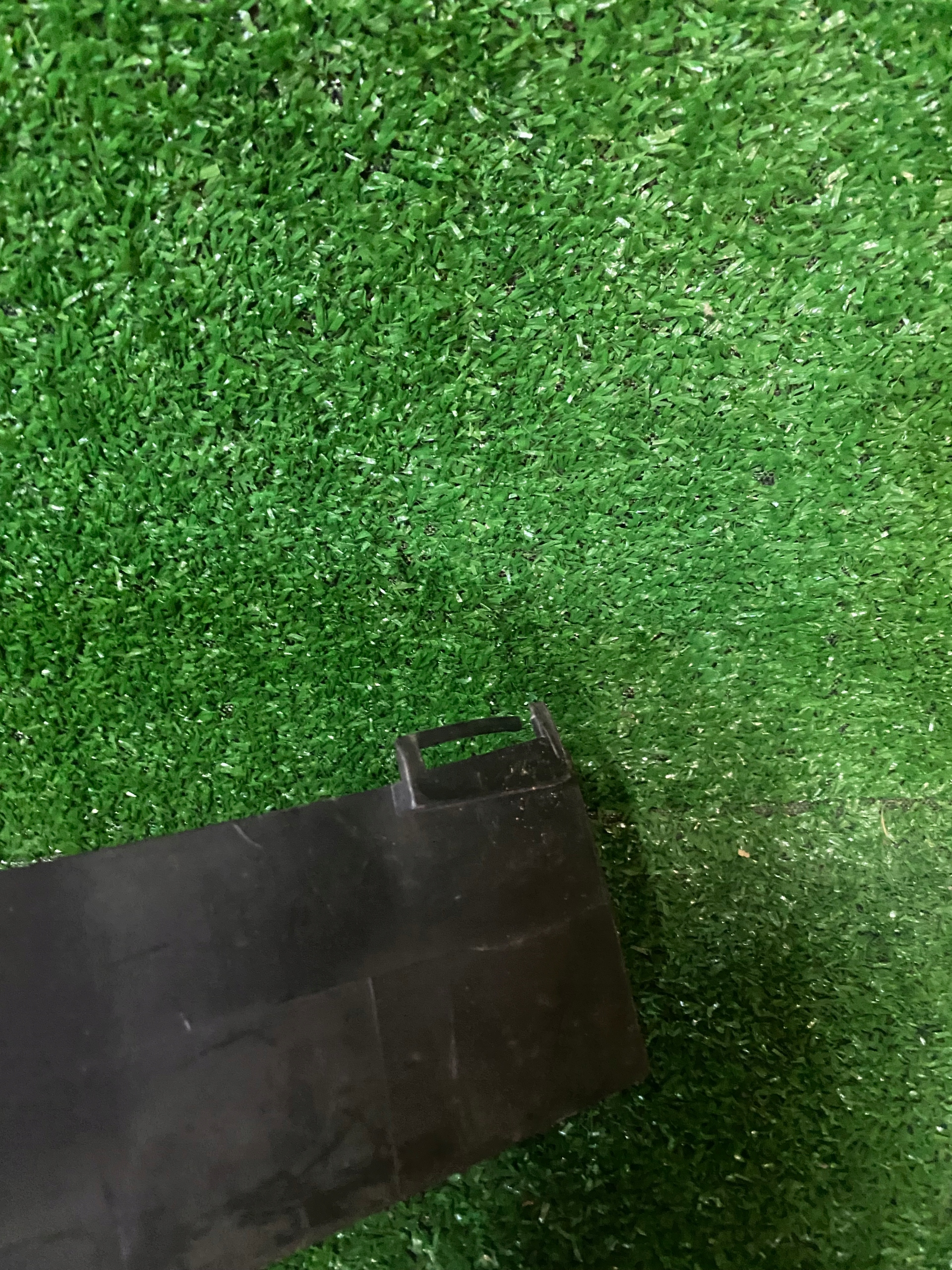 ABSORBER Pare choc Avant DACIA DUSTER et 10