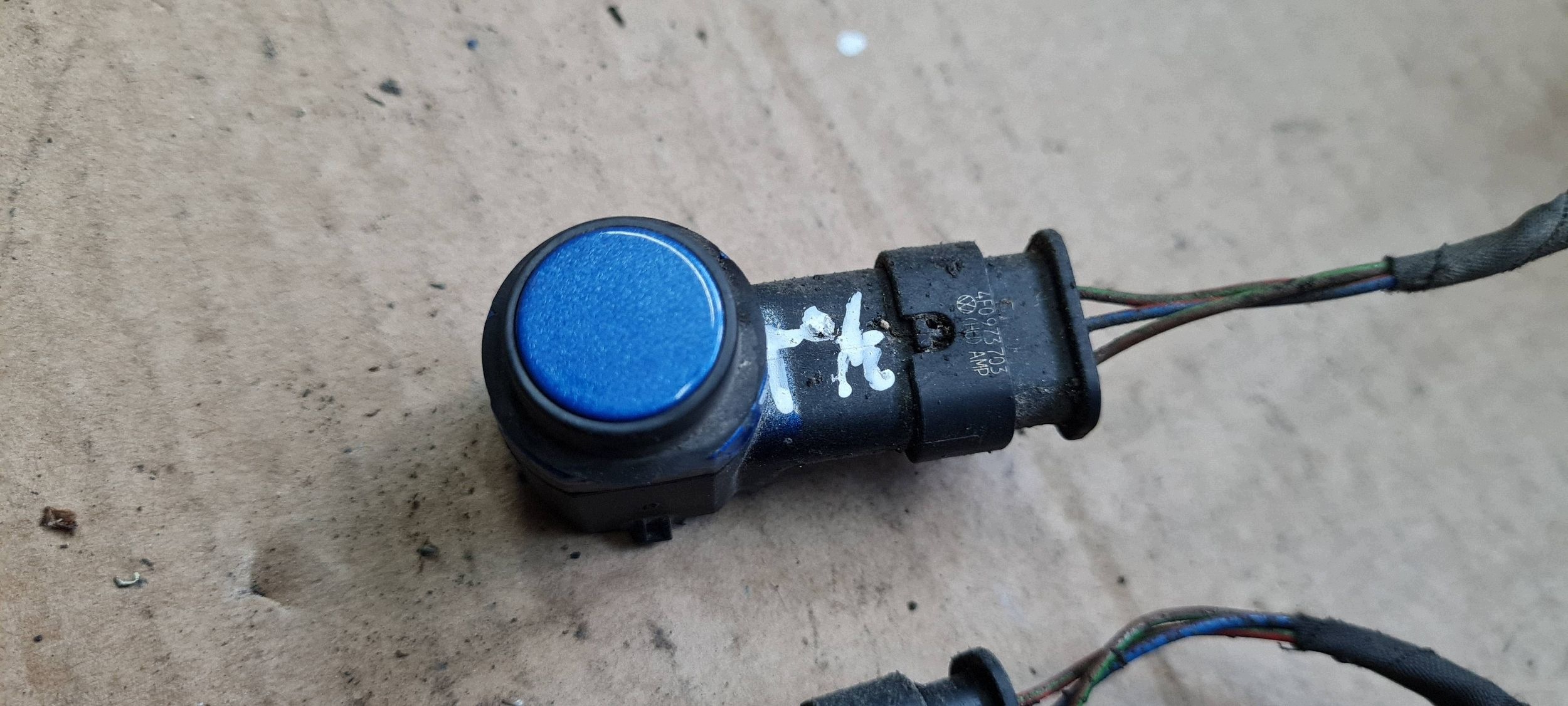 A6 C7 4G sensor PDC connecting spoiler A7 4G A5 8T A4 B8 Q5 8R 4H0919275